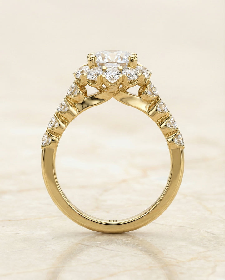 Musetta Select Round engagement ring in 18K Yellow Gold