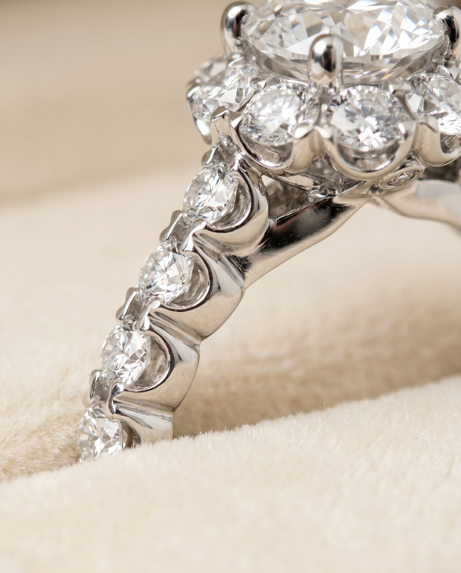 18K White Gold band of The Musetta round engagement ring setting | RockHer