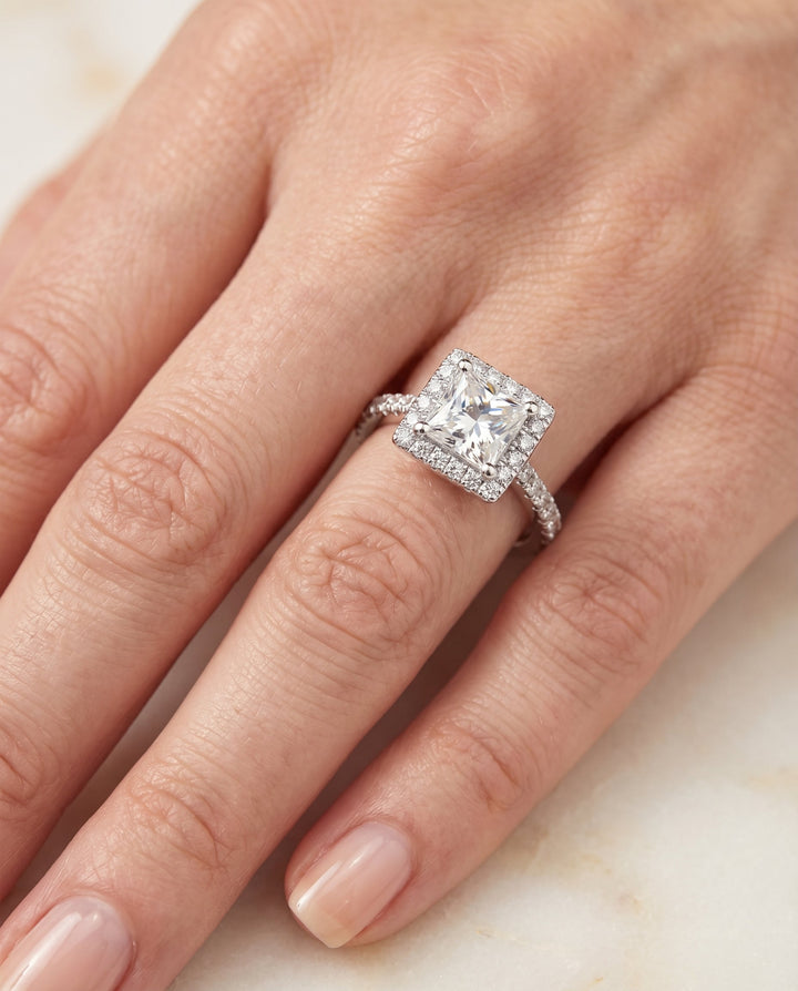Allegra Select Princess engagement ring in Platinum