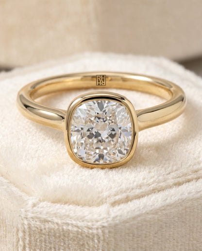 Duran Select Simple Bezel Solitaire Cushion Cut Lab Diamond Engagement Ring in 14K Yellow Gold, detail view | RockHer