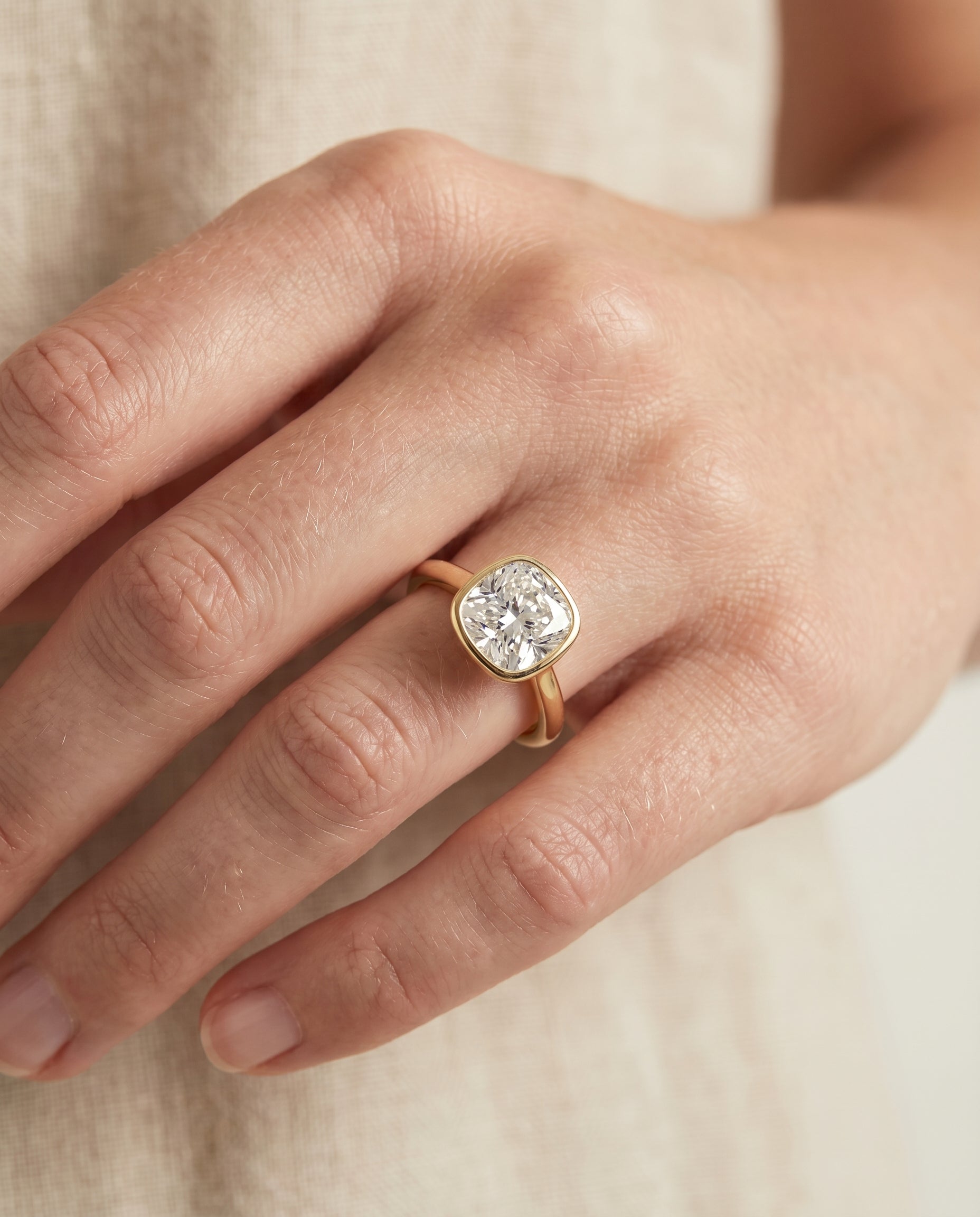 The Duran setting for cushion diamonds, made to order in 18K Yellow Gold | RockHer