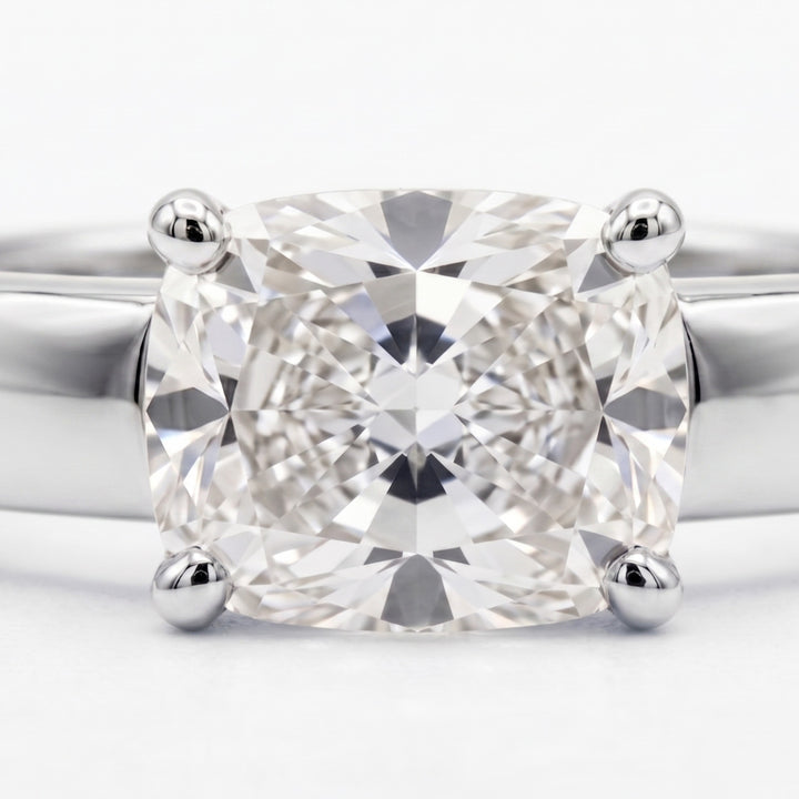 Cushion Bold Band Solitaire, in Platinum, prong setting – front view | RockHer