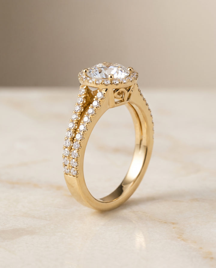 Round Brilliant, Split Shank Pavé Halo Round, in 18K Yellow Gold, pave setting – front view | RockHer