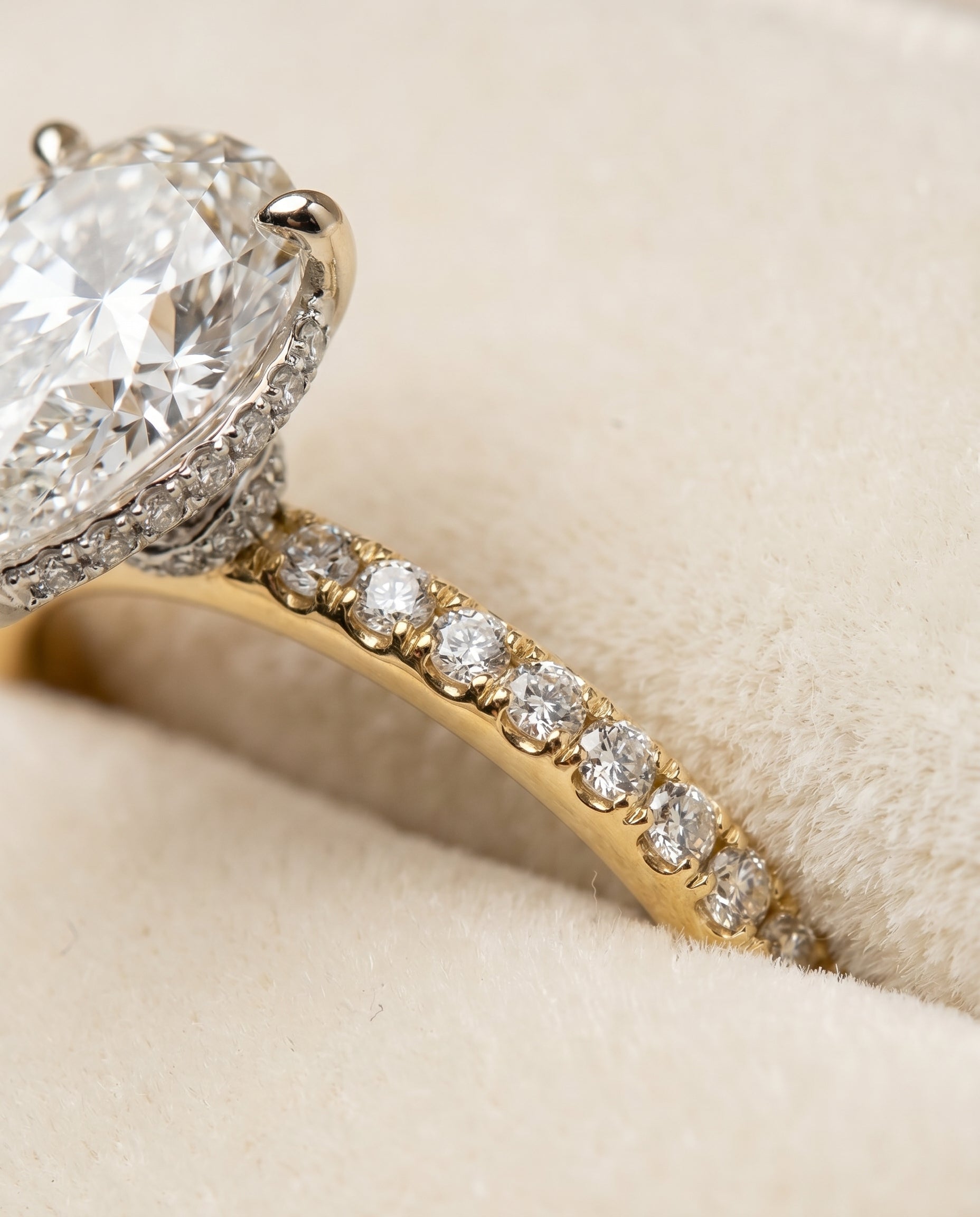 18K Yellow Gold band of The Abbey princess engagement ring setting | RockHer