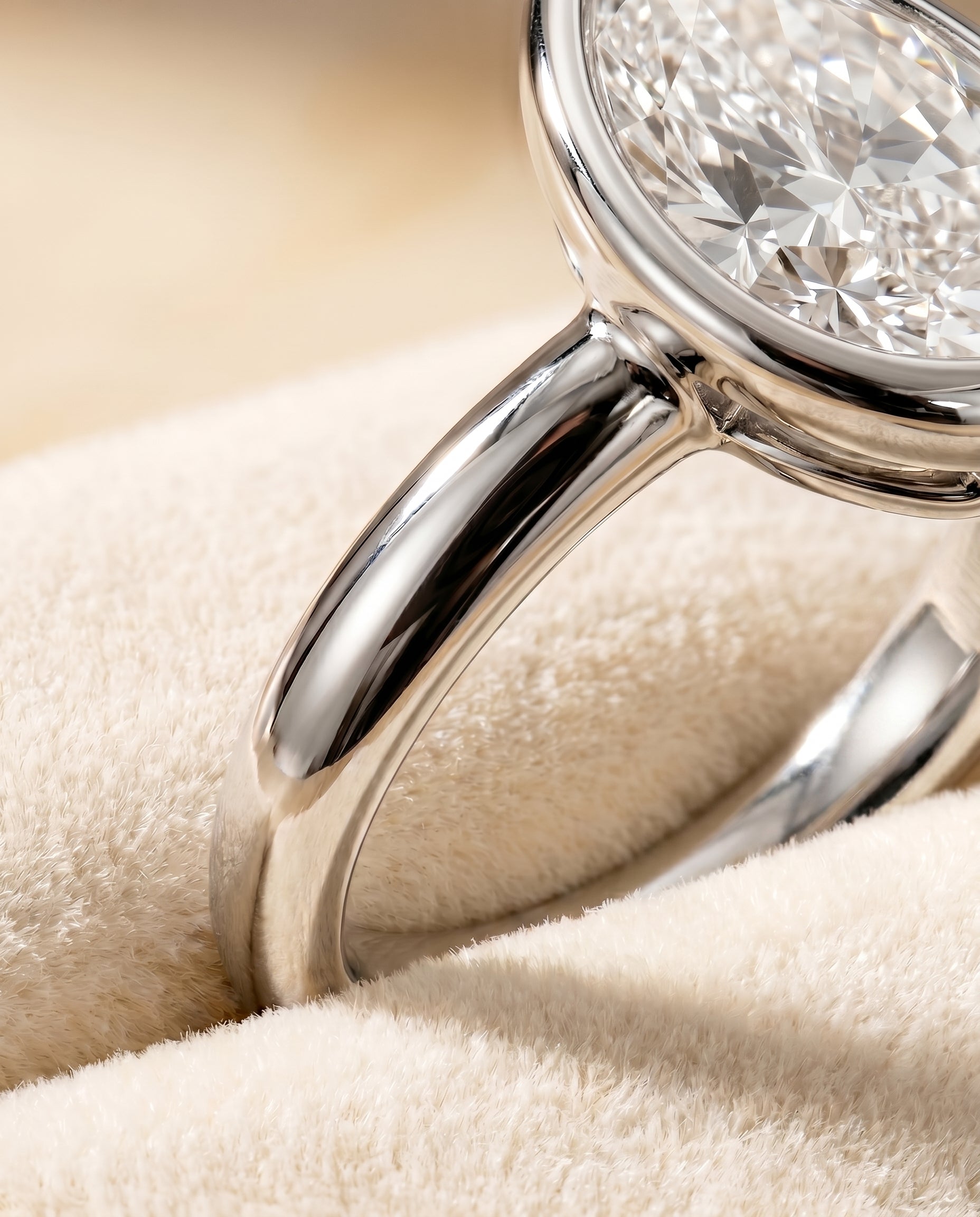 18K White Gold band of The Agnes pear engagement ring setting | RockHer