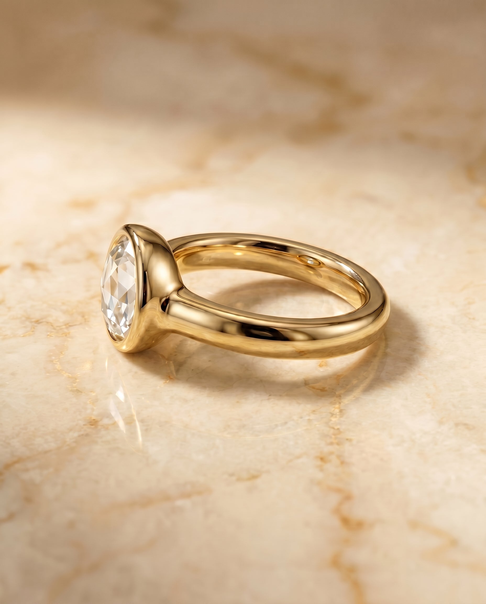 The Agnes setting for diamond diamonds, made to order in 18K Yellow Gold | RockHer
