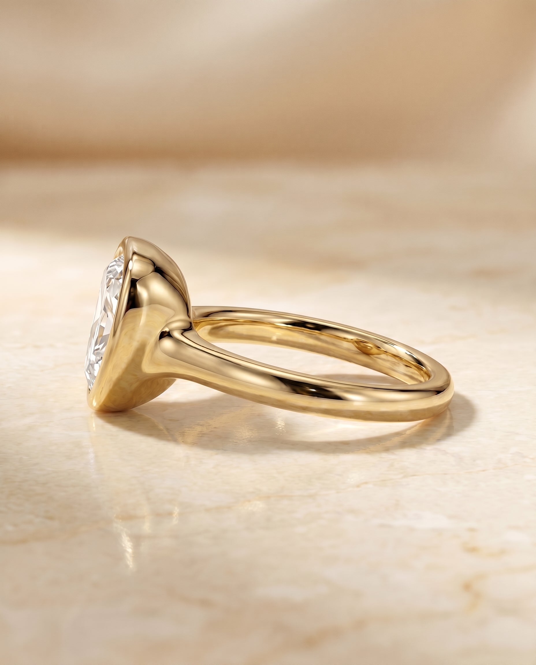 The Agnes setting for diamond diamonds, made to order in 18K Yellow Gold | RockHer
