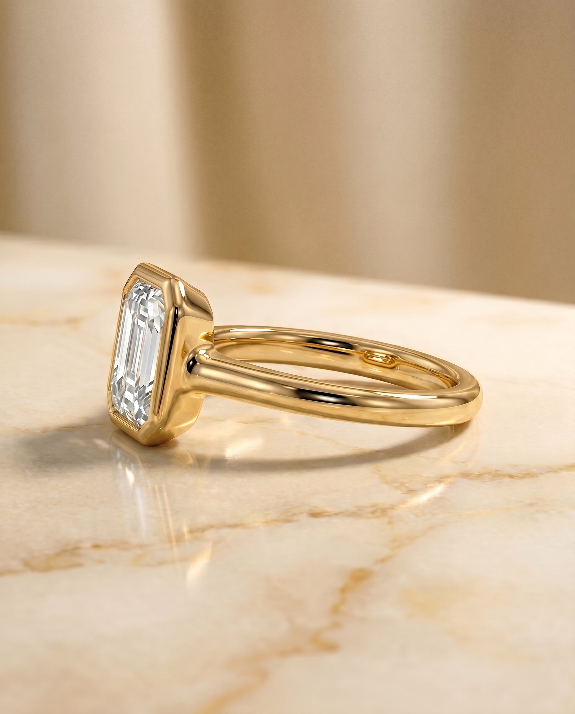 The Agnes setting for diamond diamonds, made to order in 18K Yellow Gold | RockHer