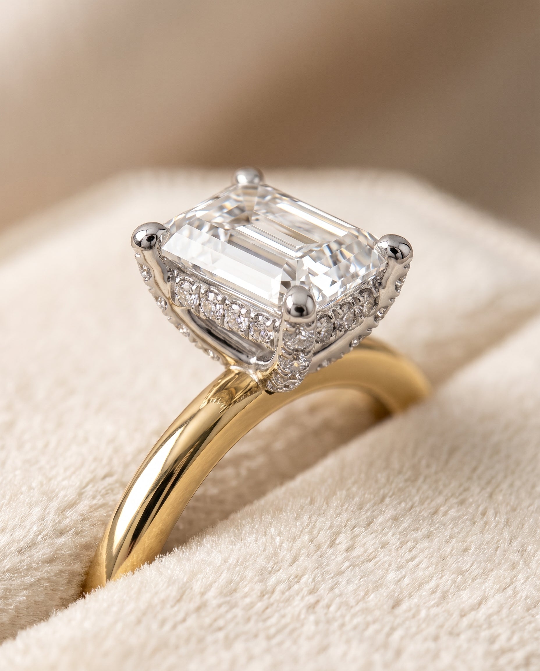 18K Yellow Gold band of The Annabelle emerald engagement ring setting | RockHer