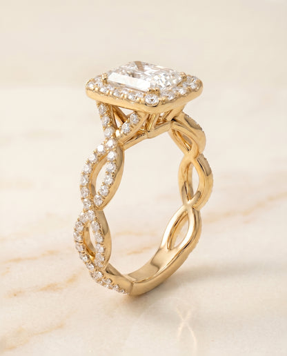 The Annie Halo Radiant Cut Engagement Ring Setting in 18K Yellow Gold
