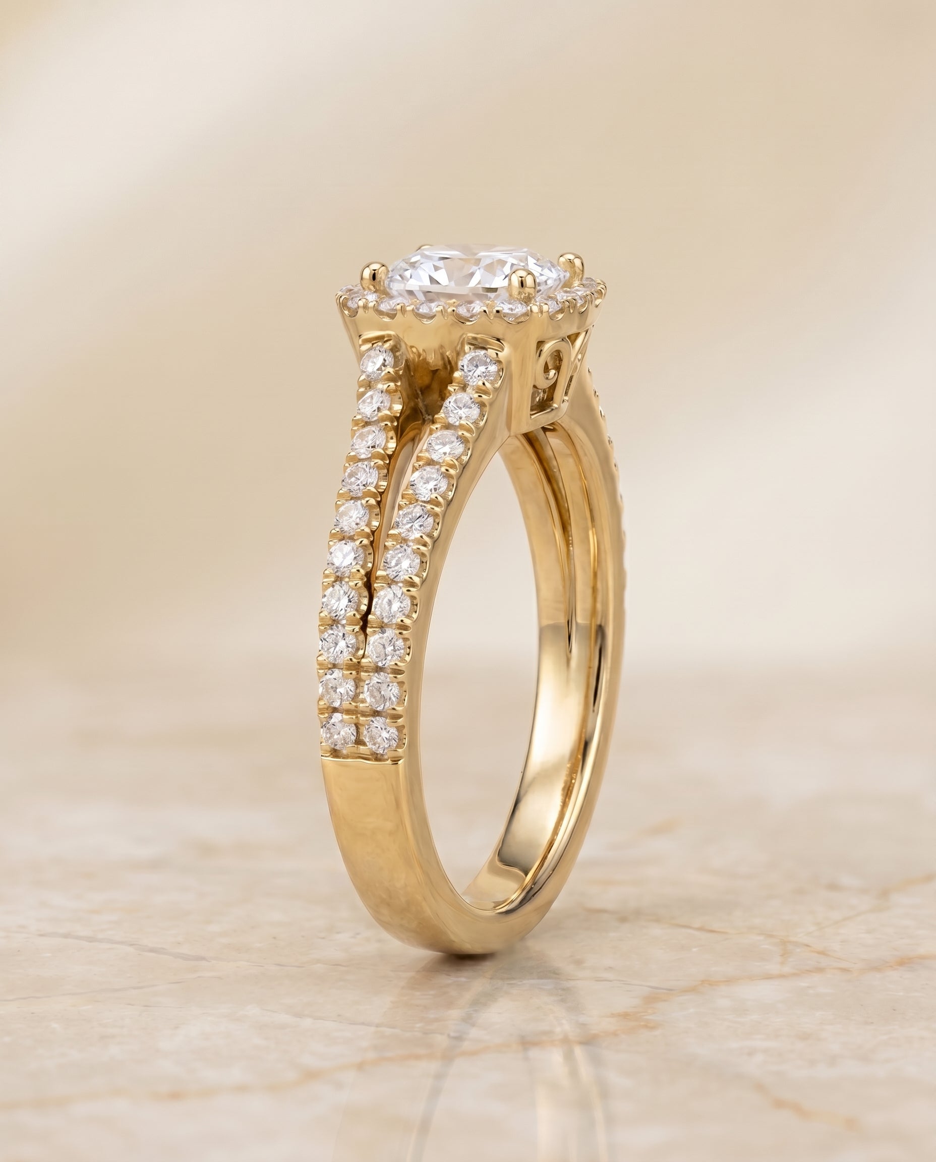 The Aretha setting for cushion diamonds, made to order in 18K Yellow Gold | RockHer