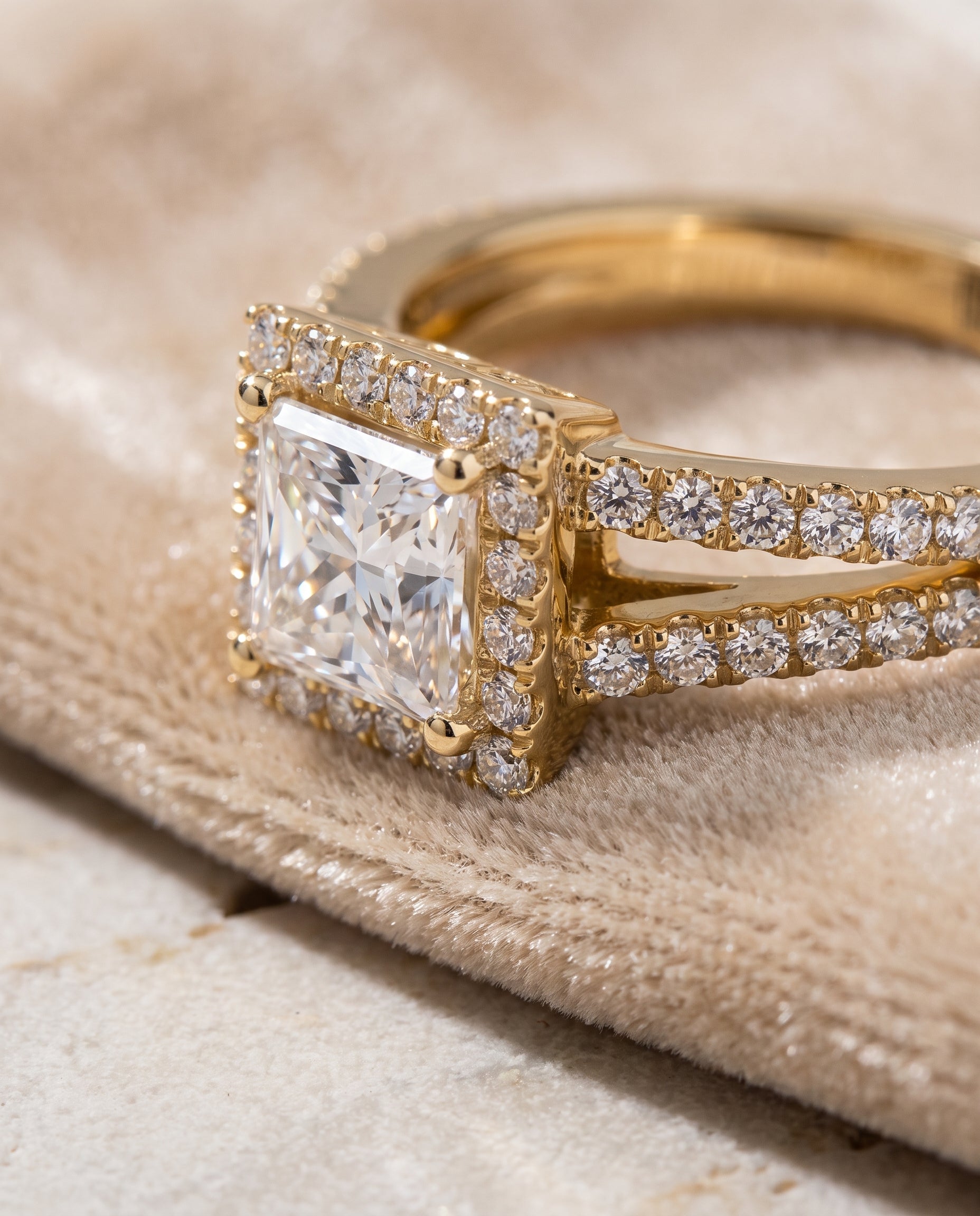 18K Yellow Gold band of The Aretha princess engagement ring setting | RockHer