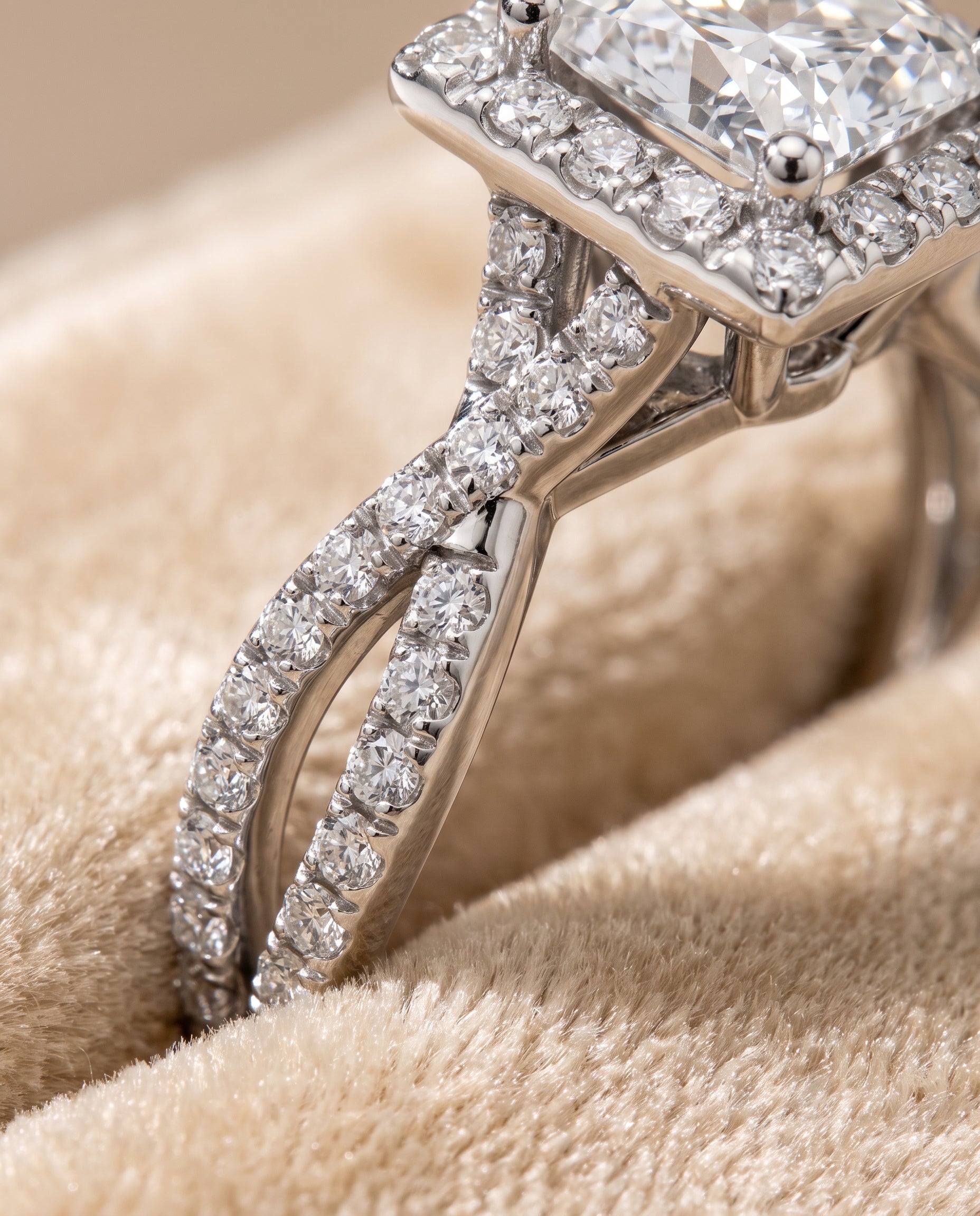 Platinum band of The Audra princess engagement ring setting | RockHer