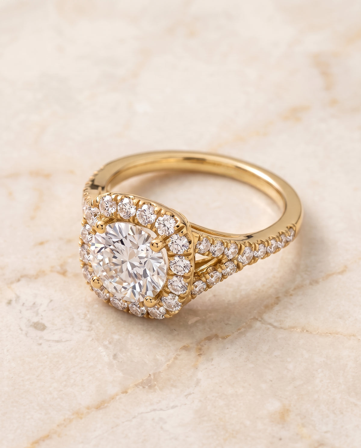 The Billie round engagement ring setting in 18K Yellow Gold | RockHer