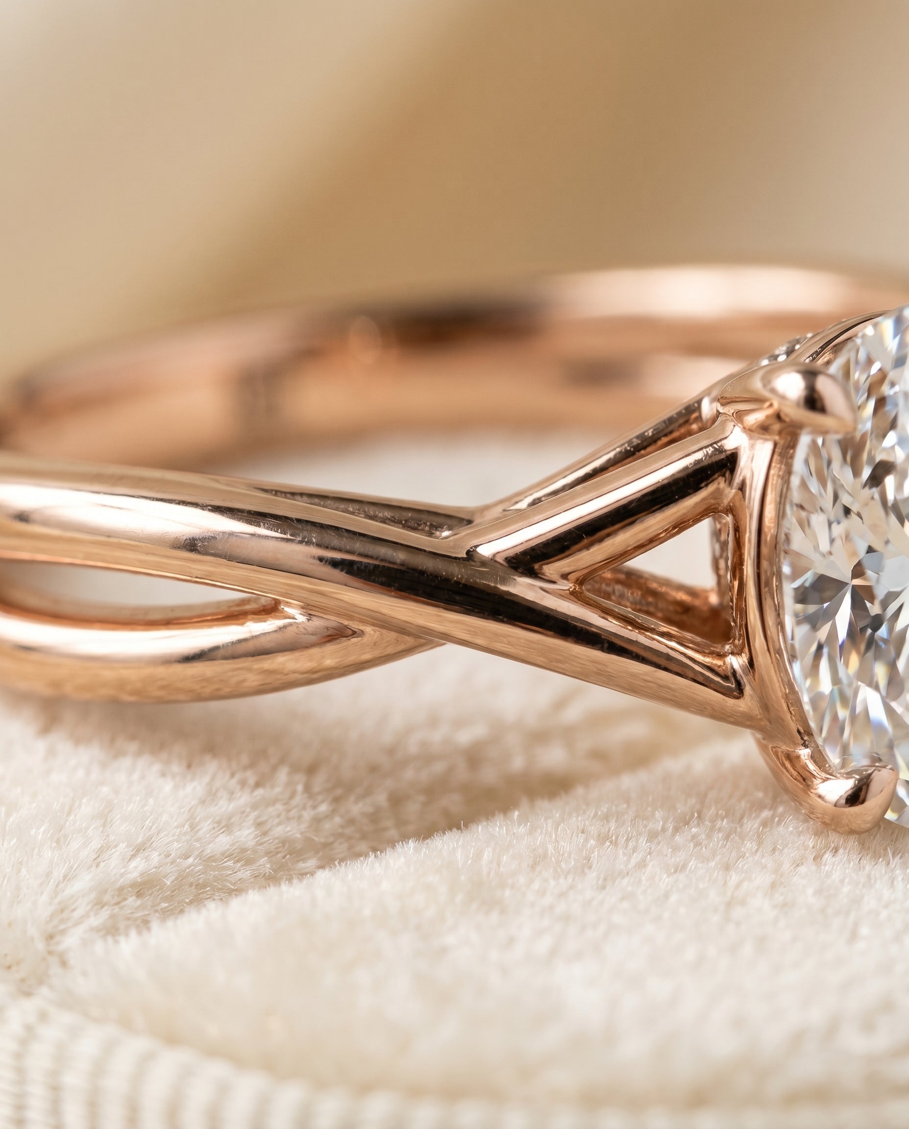 14K Rose Gold band of The Blondie oval engagement ring setting | RockHer