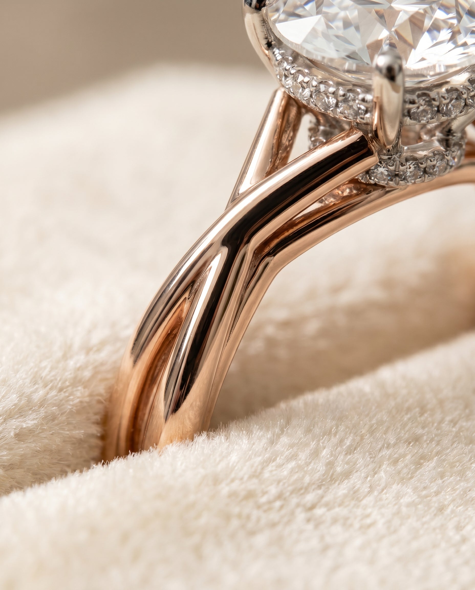 14K Rose Gold band of The Blondie round engagement ring setting | RockHer