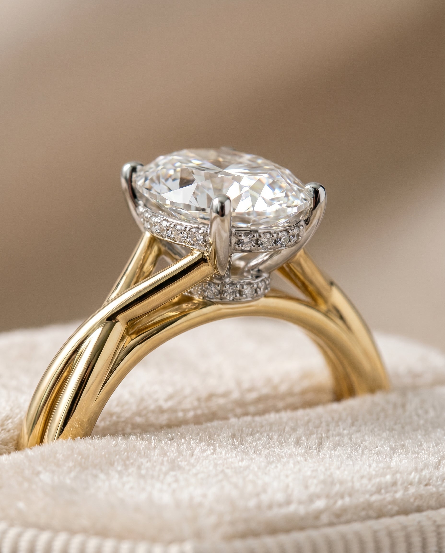 18K Yellow Gold band of The Blondie oval engagement ring setting | RockHer