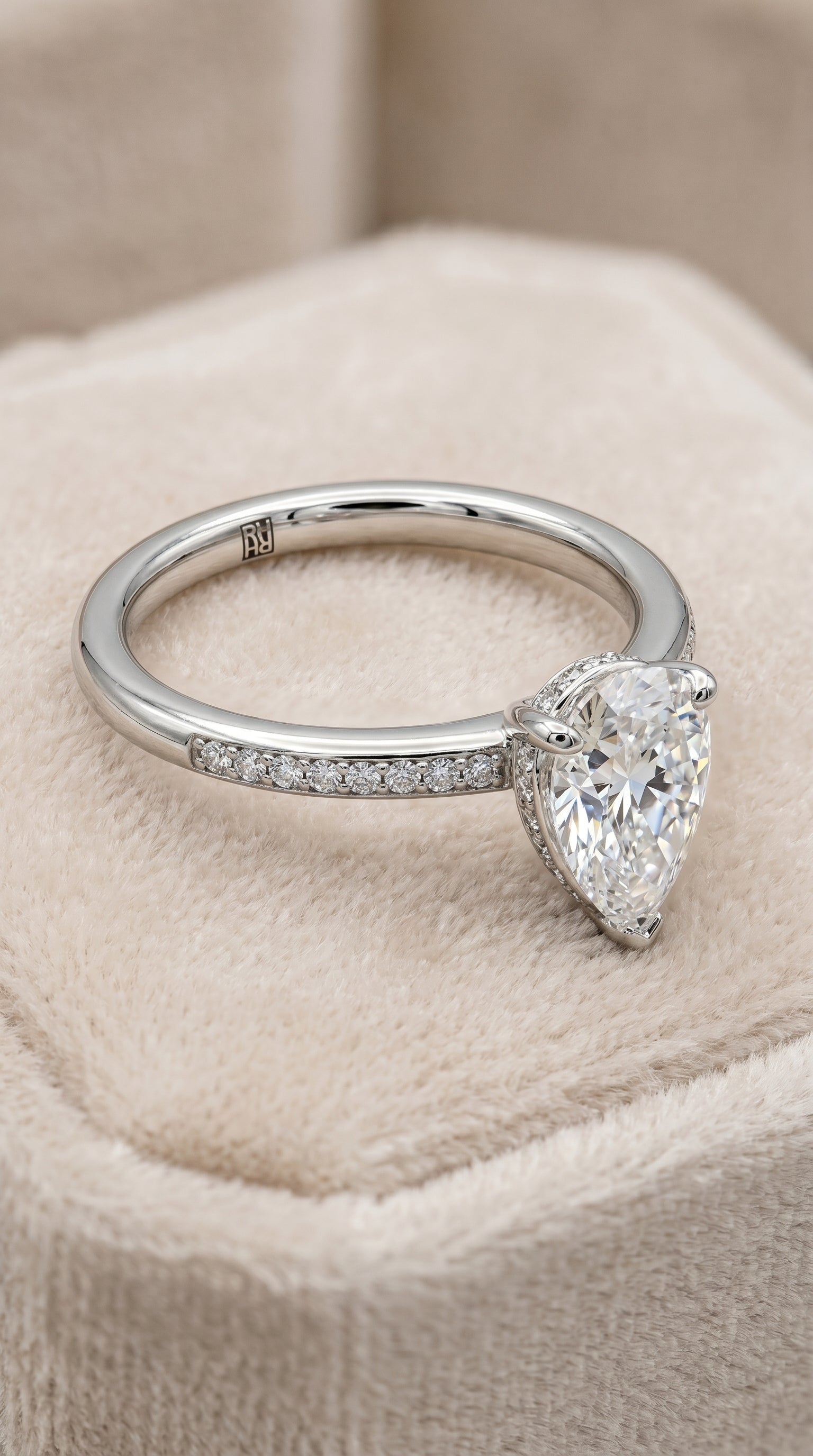 18K White Gold band of The Brenda princess engagement ring setting | RockHer