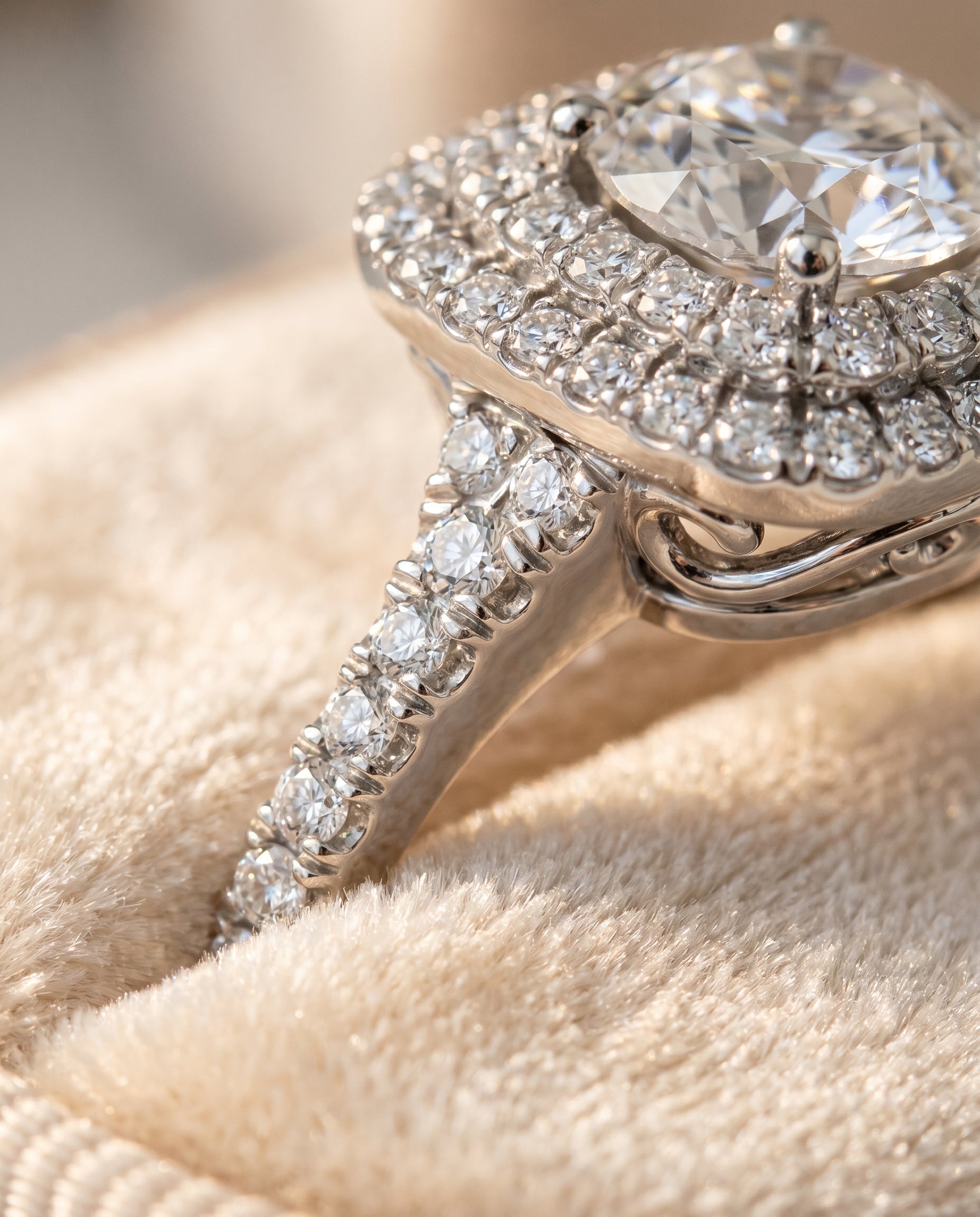 Platinum band of The Britney round engagement ring setting | RockHer