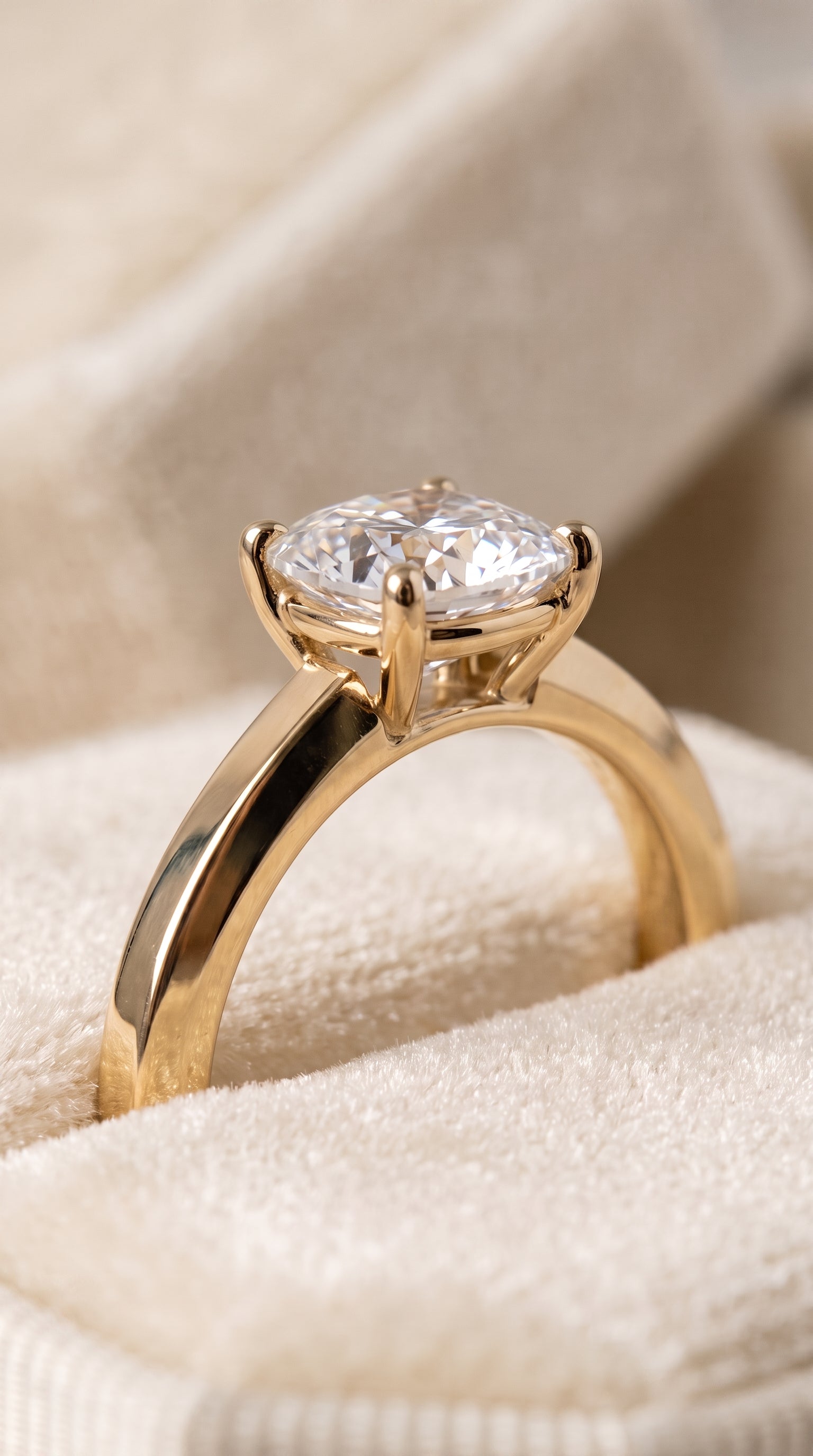 18K Yellow Gold band of The Carmen cushion engagement ring setting | RockHer