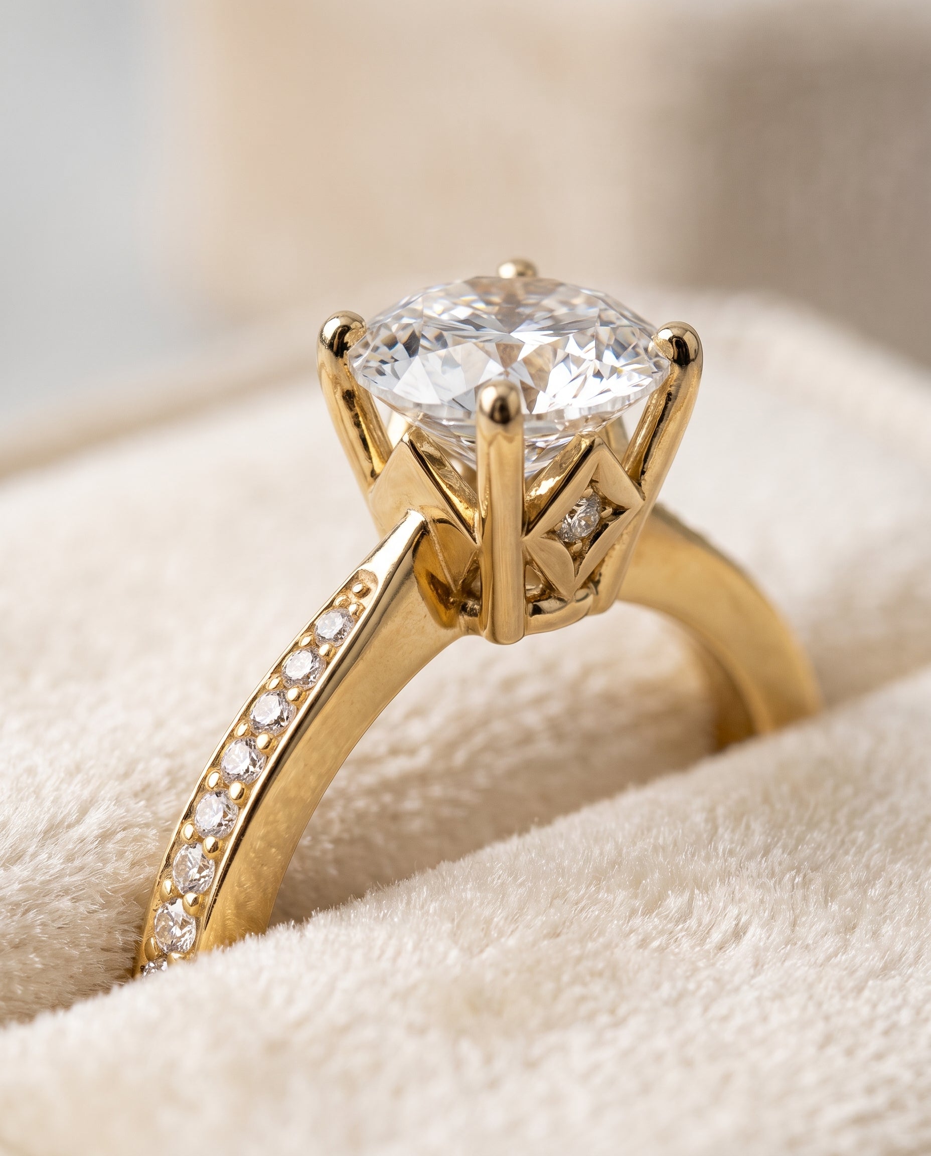 18K Yellow Gold band of The Carrie round engagement ring setting | RockHer