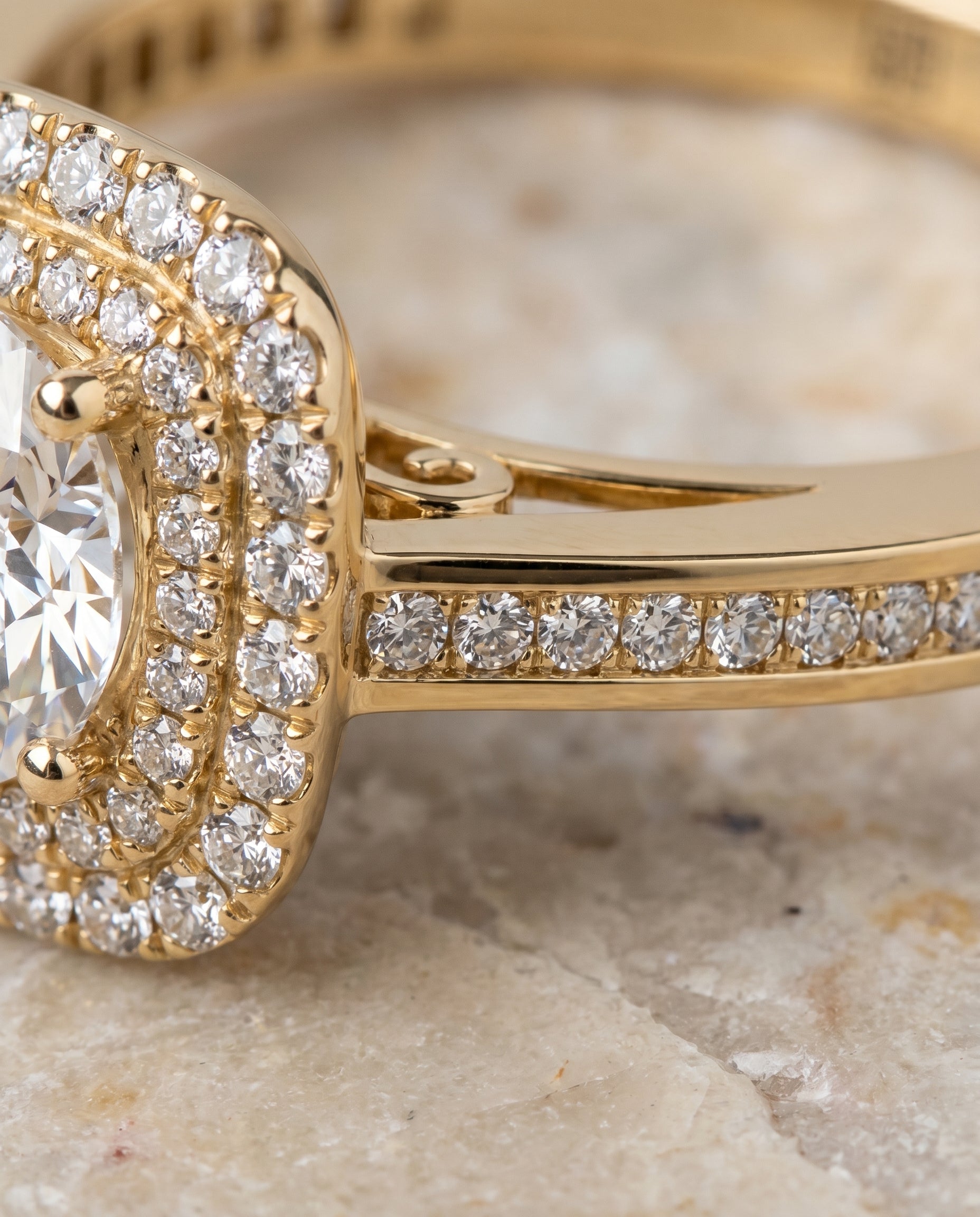 18K Yellow Gold band of The Cecilia round engagement ring setting | RockHer