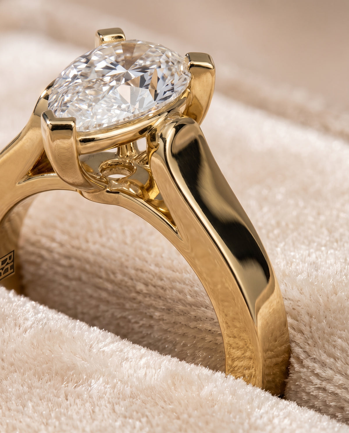 18K Yellow Gold band of The Charlotte pear engagement ring setting | RockHer