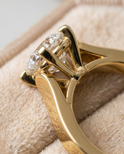The Charlotte Cathedral Squared Edge Solitaire Oval Engagement Ring Setting in 18K Yellow Gold