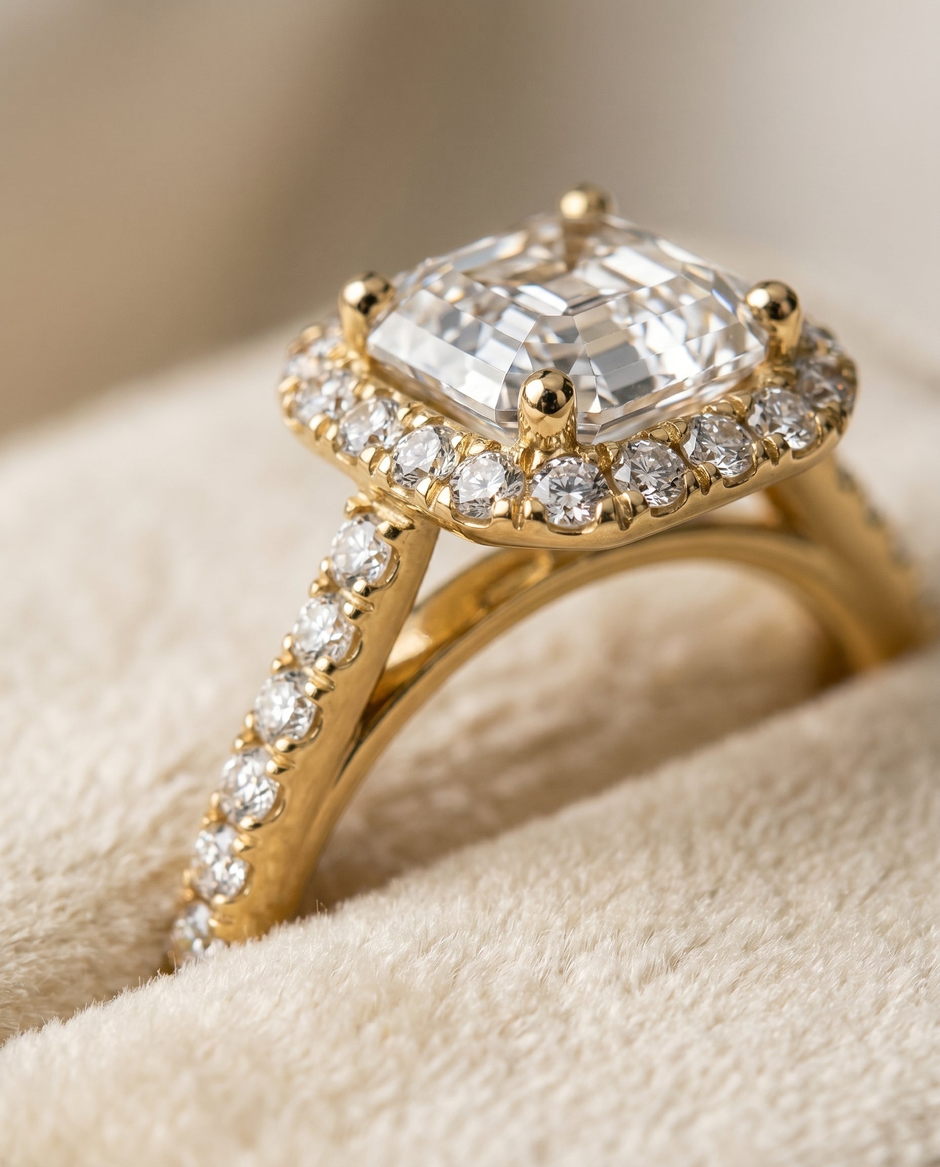 18K Yellow Gold band of The Dylan asscher engagement ring setting | RockHer