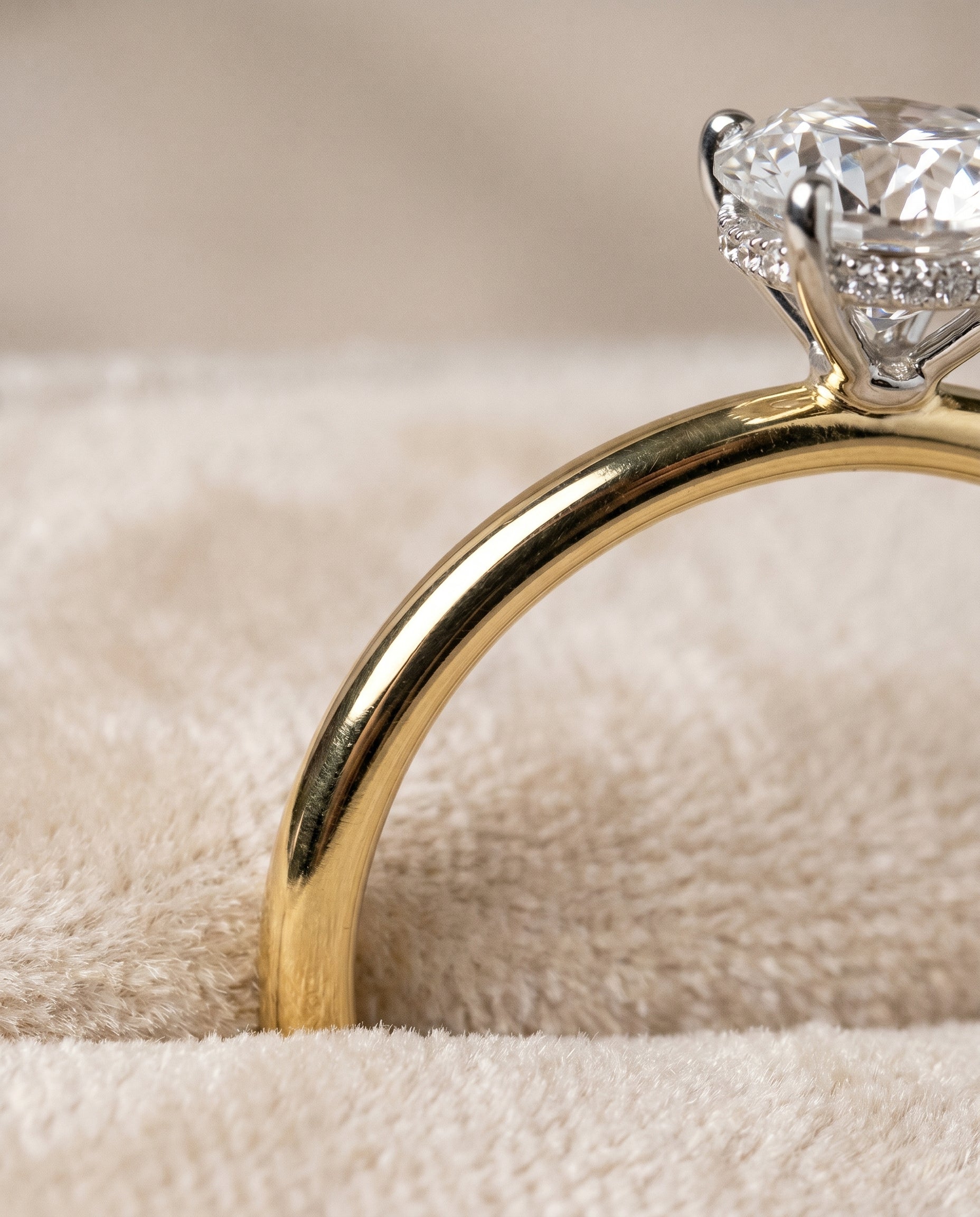 18K Yellow Gold band of The Eartha round engagement ring setting | RockHer