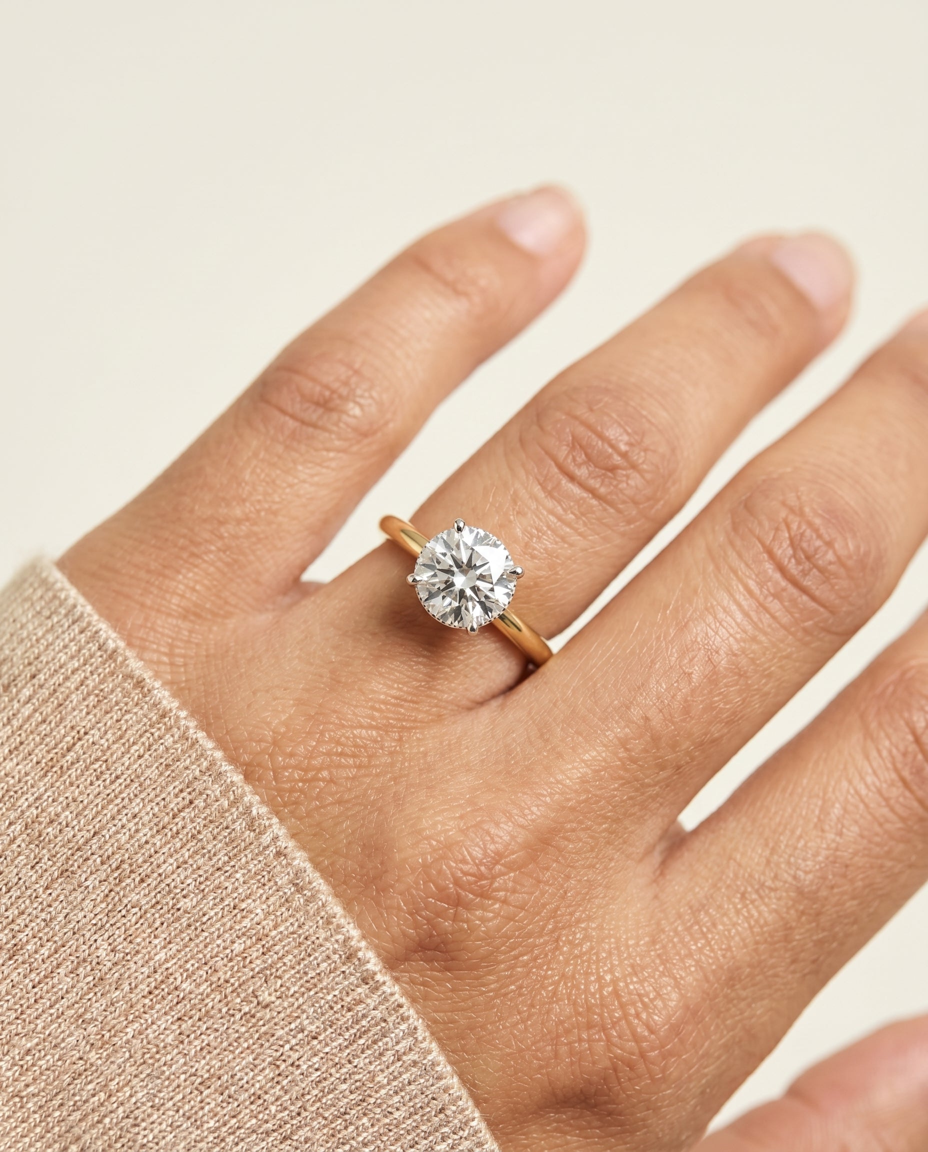 The Eartha setting for round diamonds, made to order in 18K Yellow Gold | RockHer