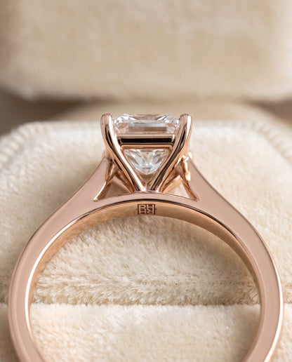 The Elena Timeless Graduated Beveled Shank Solitaire Radiant Cut Engagement Ring Setting in 14K Rose Gold