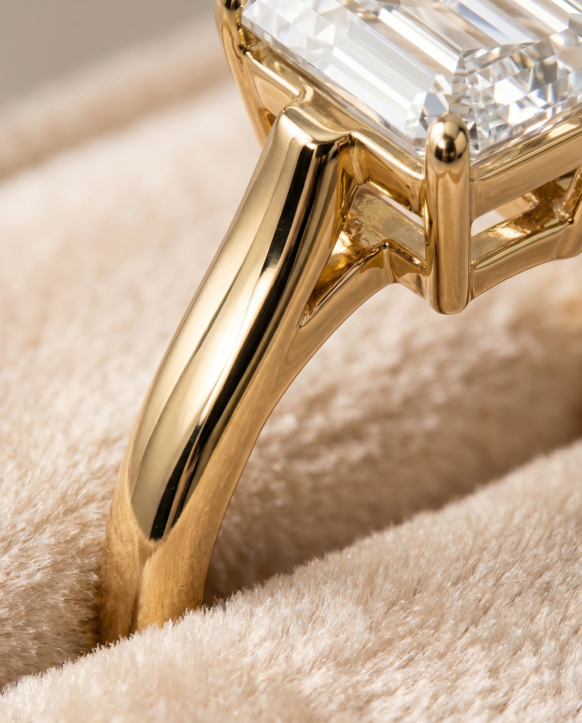 18K Yellow Gold band of The Ellie emerald engagement ring setting | RockHer