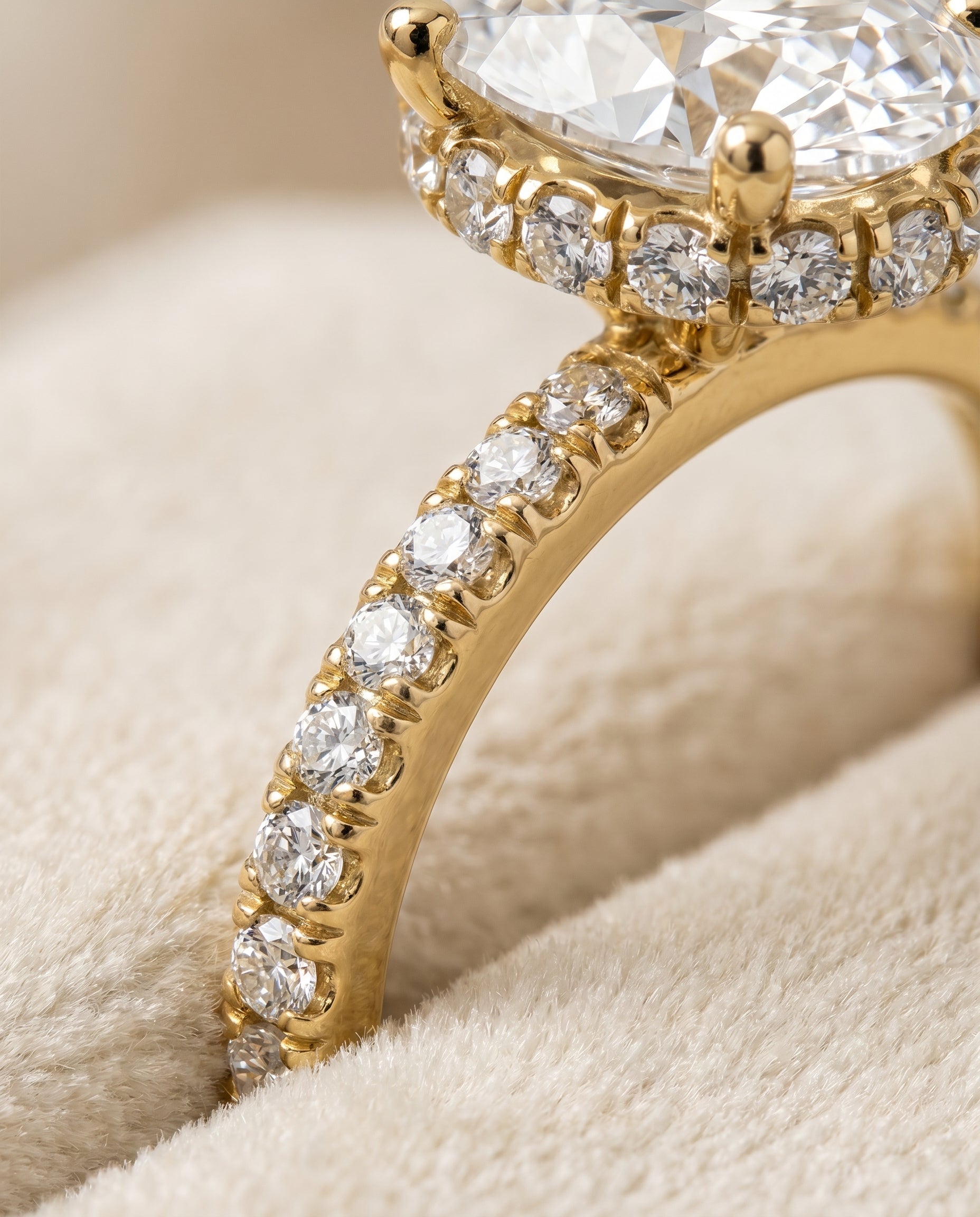 18K Yellow Gold band of The Elliott oval engagement ring setting | RockHer