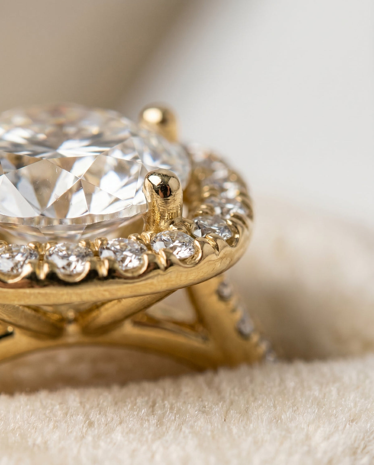Everly Select Halo Round Lab Diamond Engagement Ring in 18K Yellow Gold, detail view | RockHer