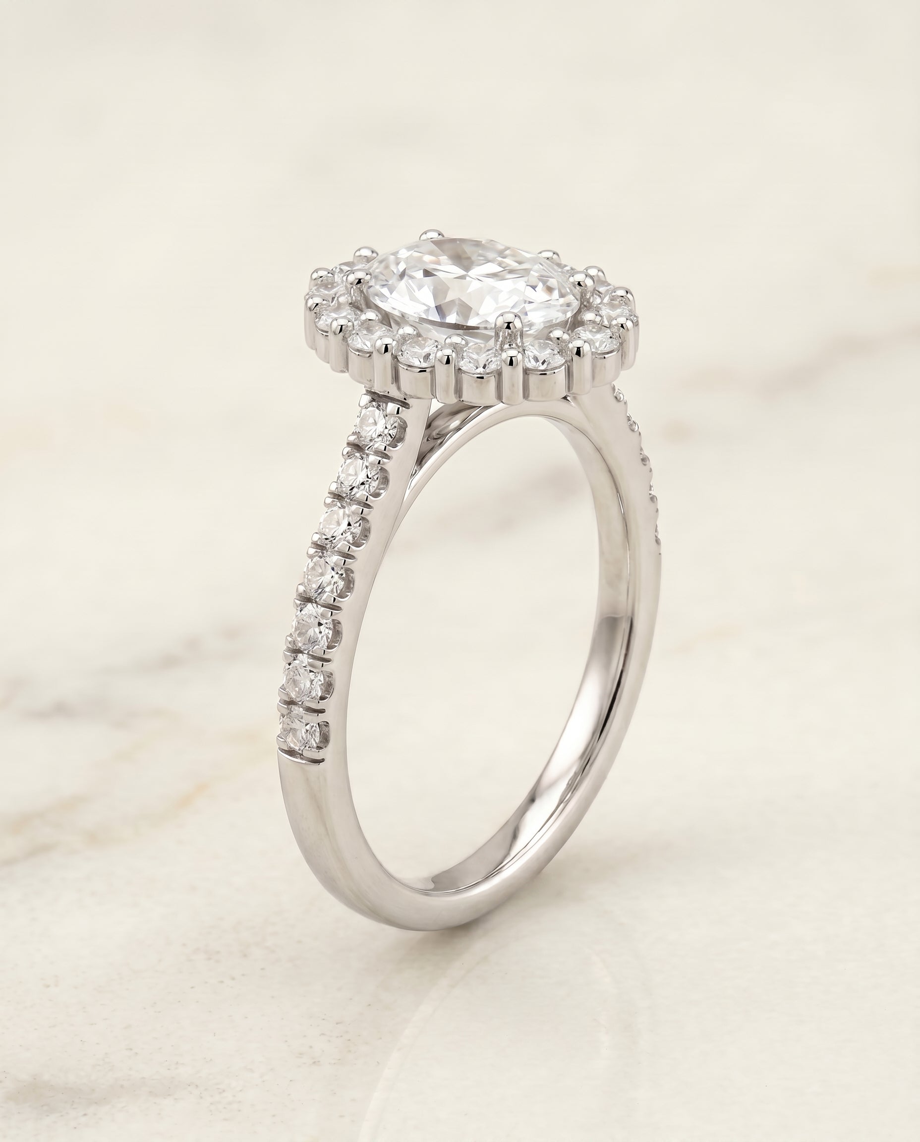 Shared Prong Halo styling on The Fiona oval engagement ring setting | RockHer