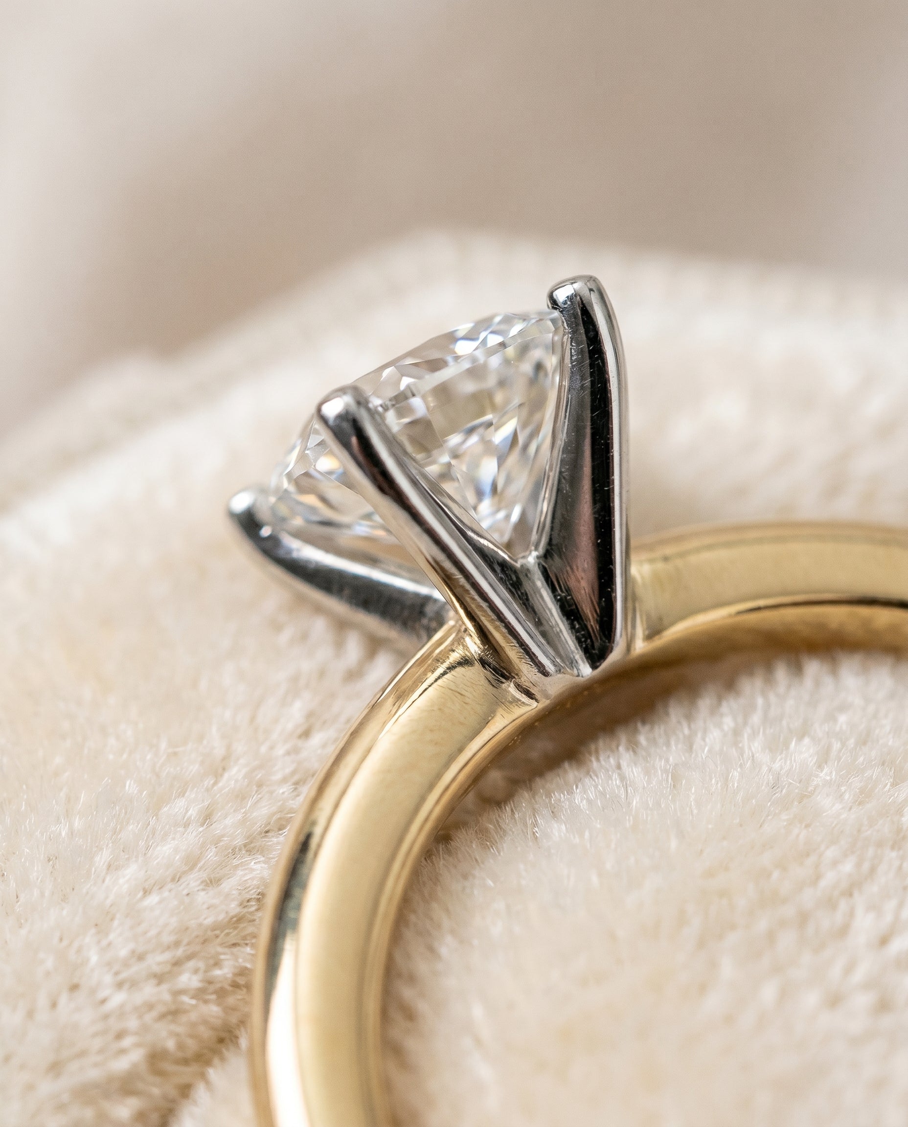 18K Yellow Gold band of The Floria cushion engagement ring setting | RockHer