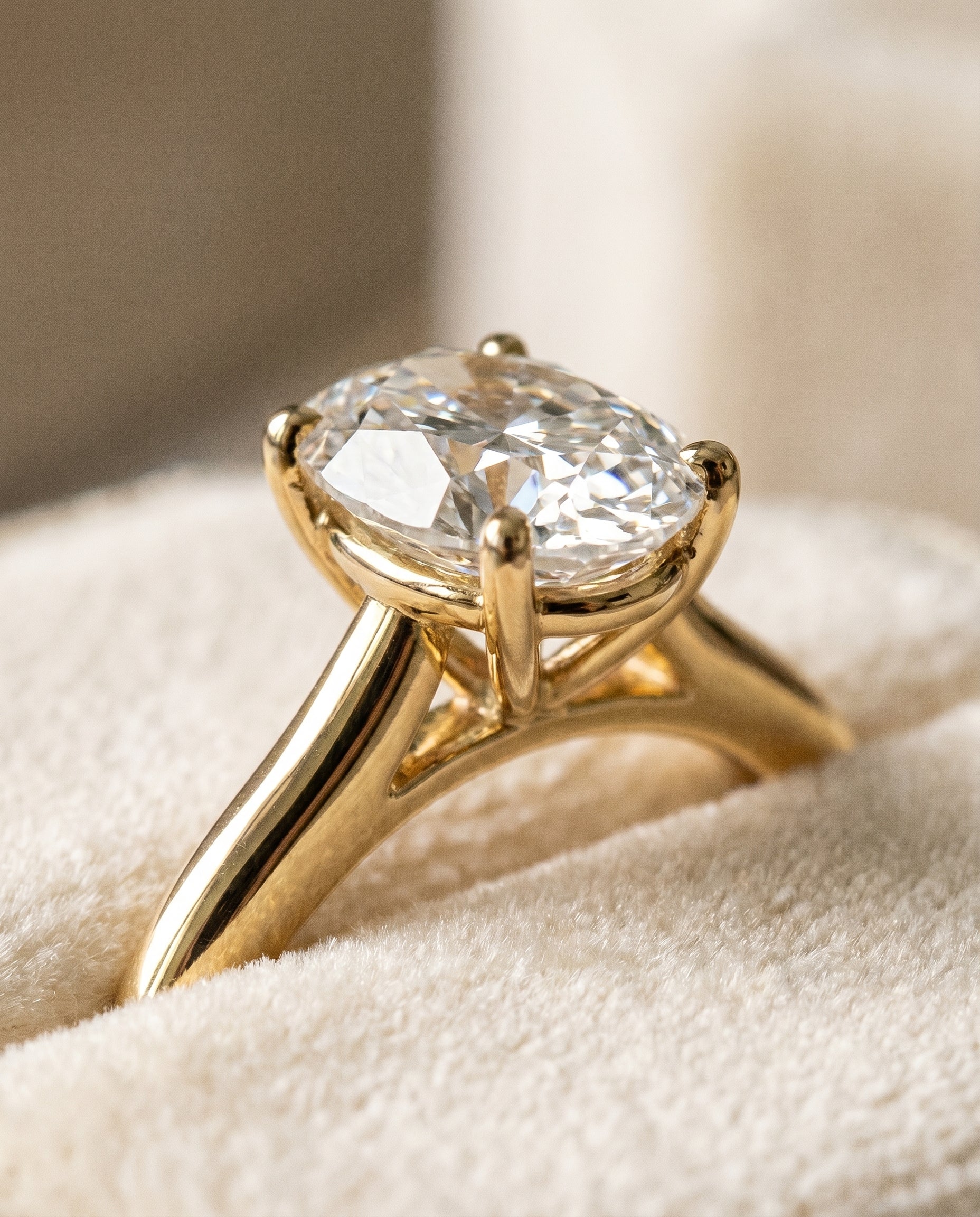 18K Yellow Gold band of The Gladys oval engagement ring setting | RockHer