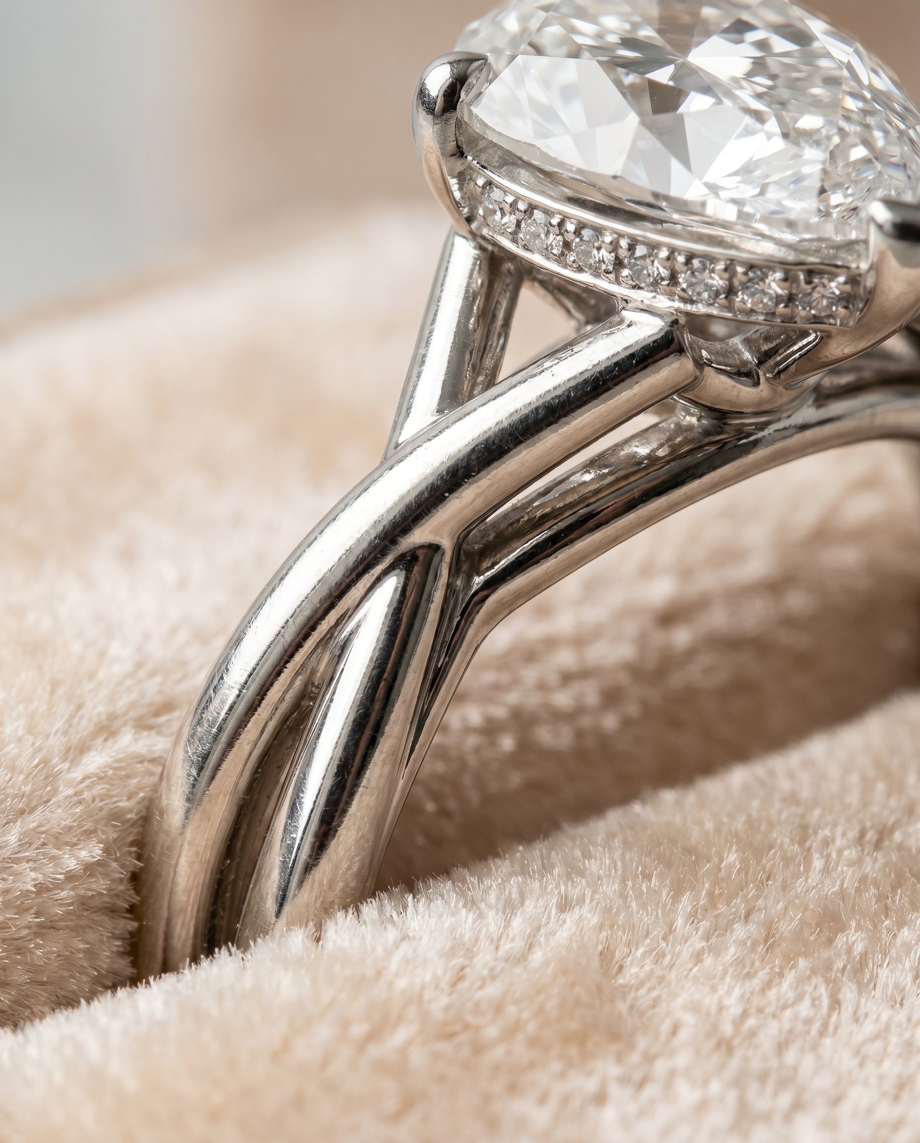 18K White Gold band of The Grace princess engagement ring setting | RockHer