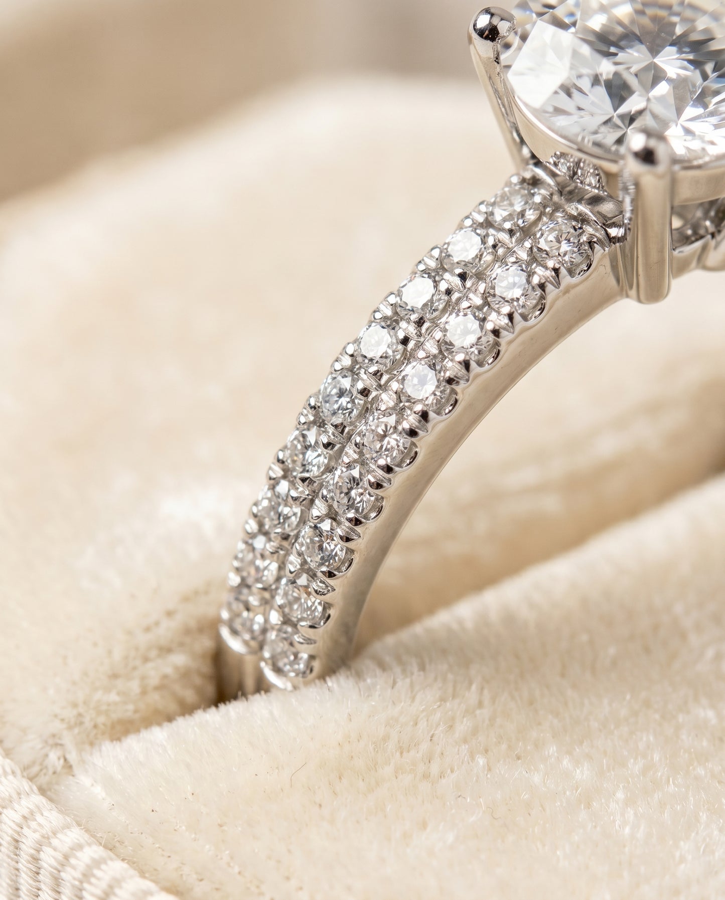 The Gwen Engagement Ring Setting for Round Diamonds in Platinum