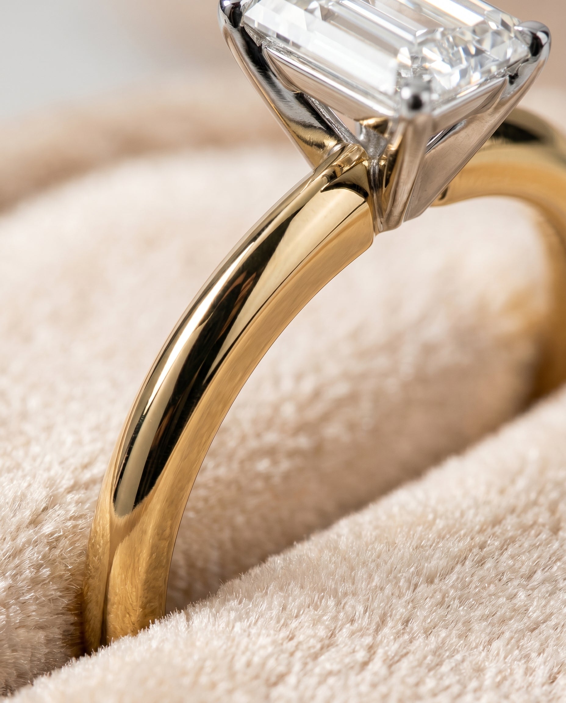 18K Yellow Gold band of The Isolde emerald engagement ring setting | RockHer