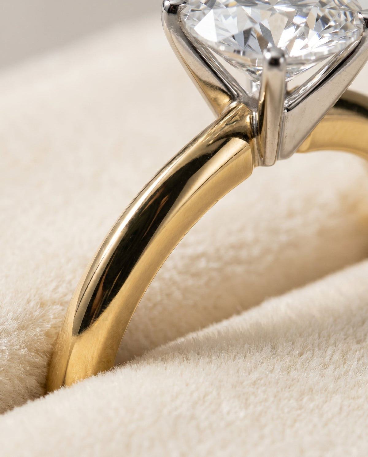 Isolde Select Knife Edge Solitaire Round Lab Diamond Engagement Ring in 18K Yellow Gold, detail view | RockHer