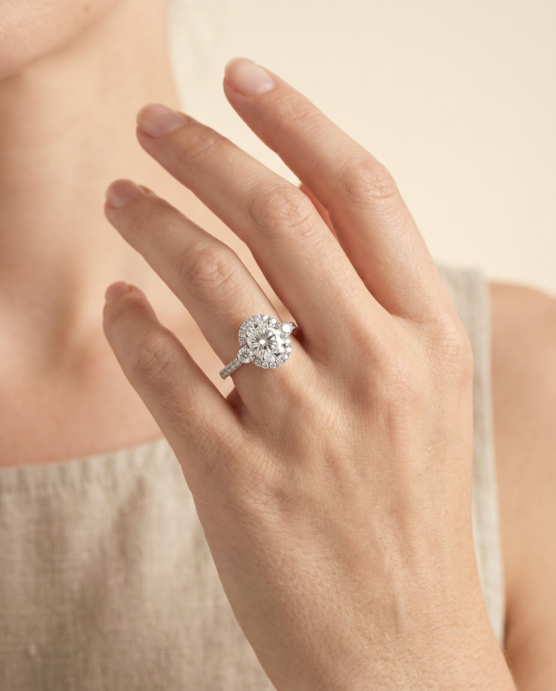 The Ivy setting for oval diamonds, made to order in Platinum | RockHer