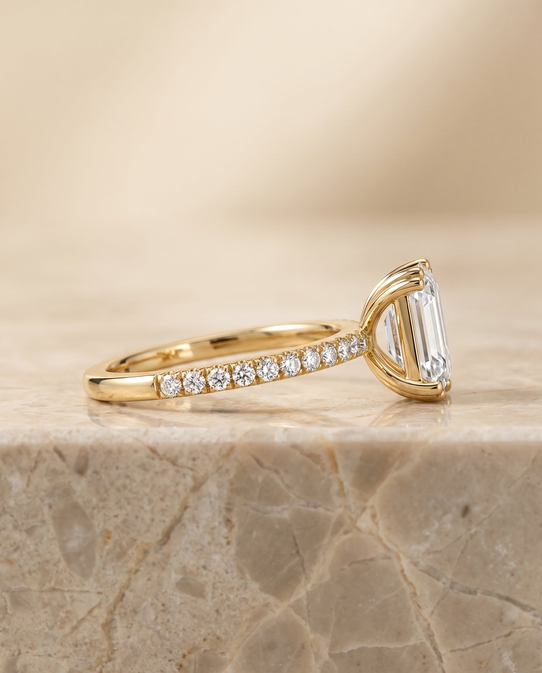 The Kelly setting for emerald diamonds, made to order in 18K Yellow Gold | RockHer