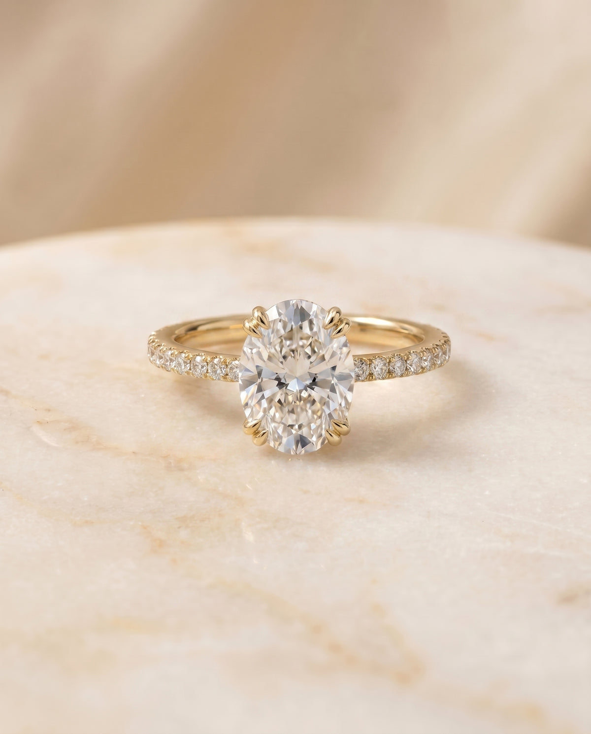 The Kelly oval engagement ring setting in 18K Yellow Gold | RockHer
