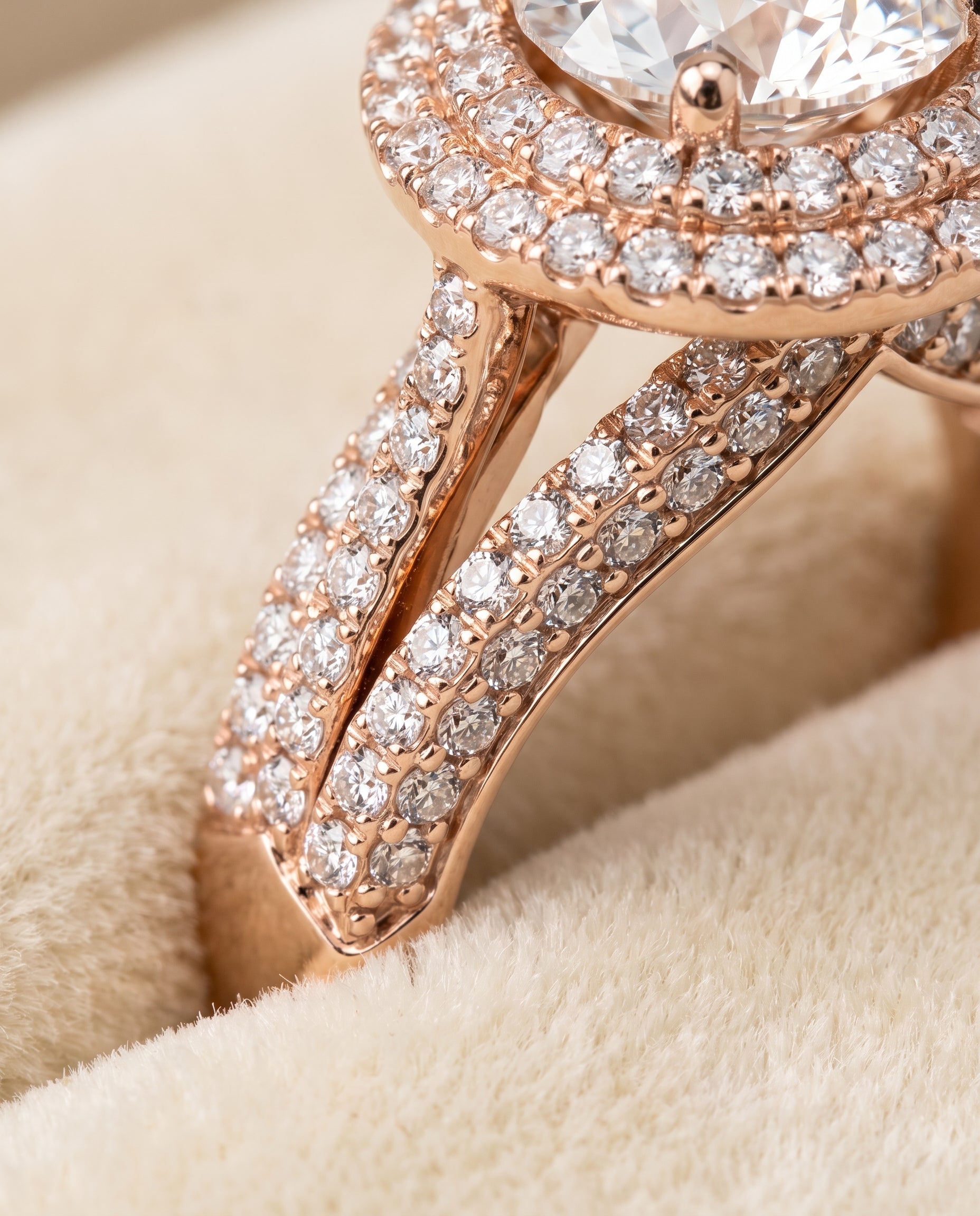 14K Rose Gold band of The Mariah round engagement ring setting | RockHer