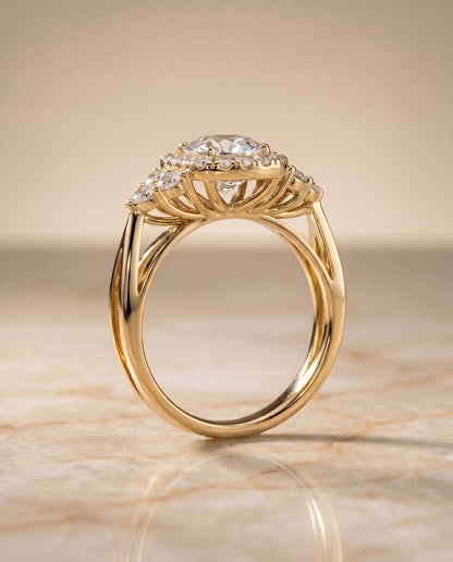Round Brilliant, Open Twisted Triple Halo, in 18K Yellow Gold, pave setting – side profile | RockHer