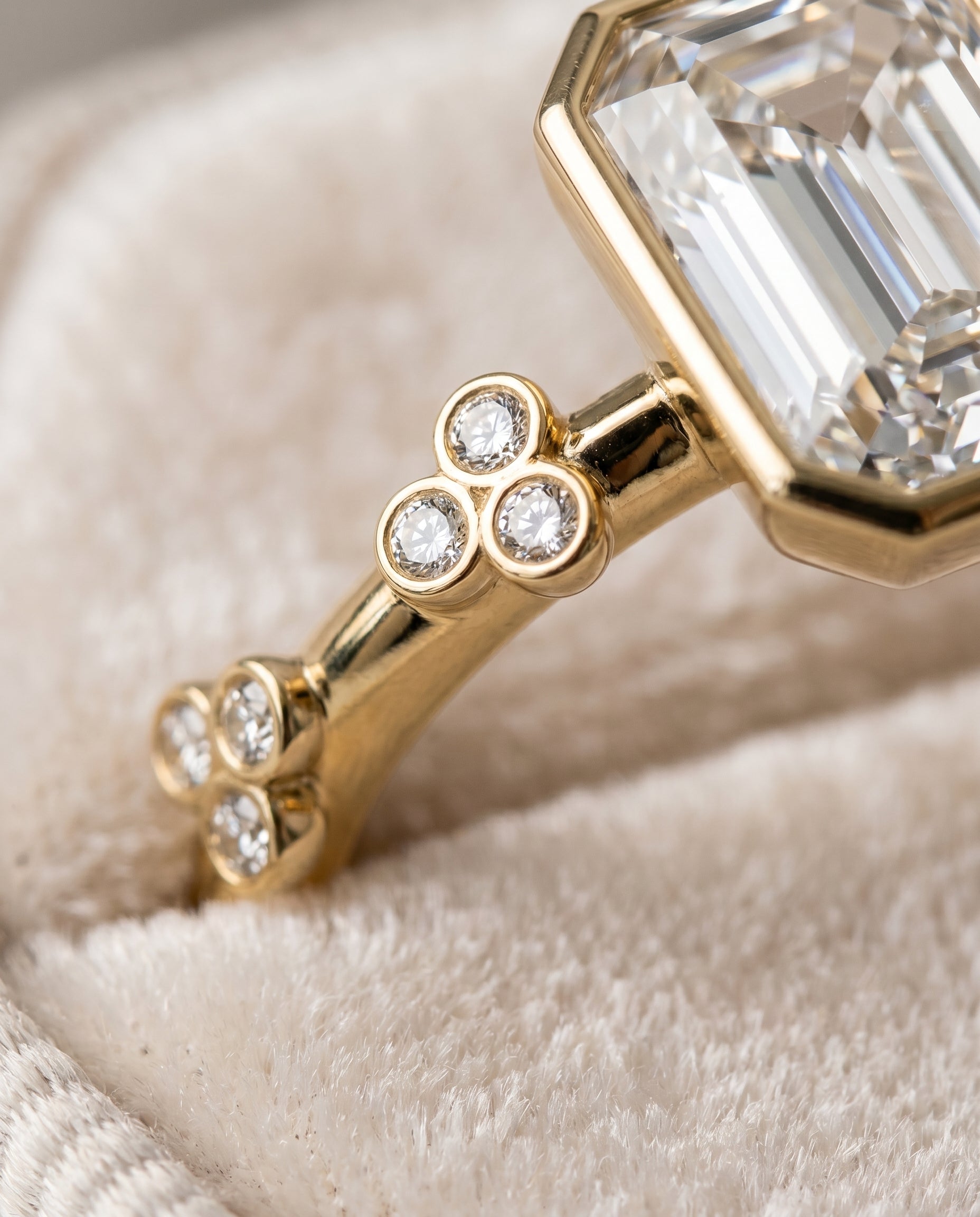 18K Yellow Gold band of The Miley emerald engagement ring setting | RockHer