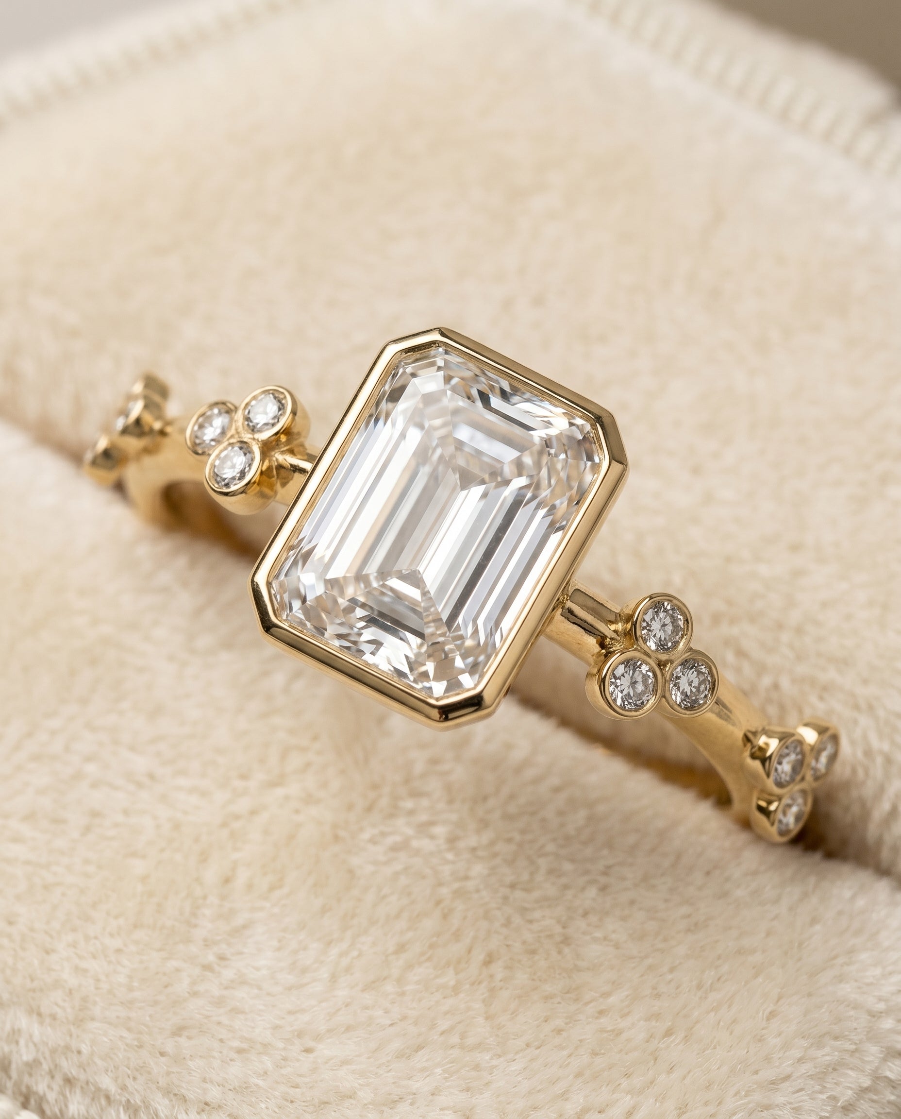 18K Yellow Gold band of The Miley radiant engagement ring setting | RockHer