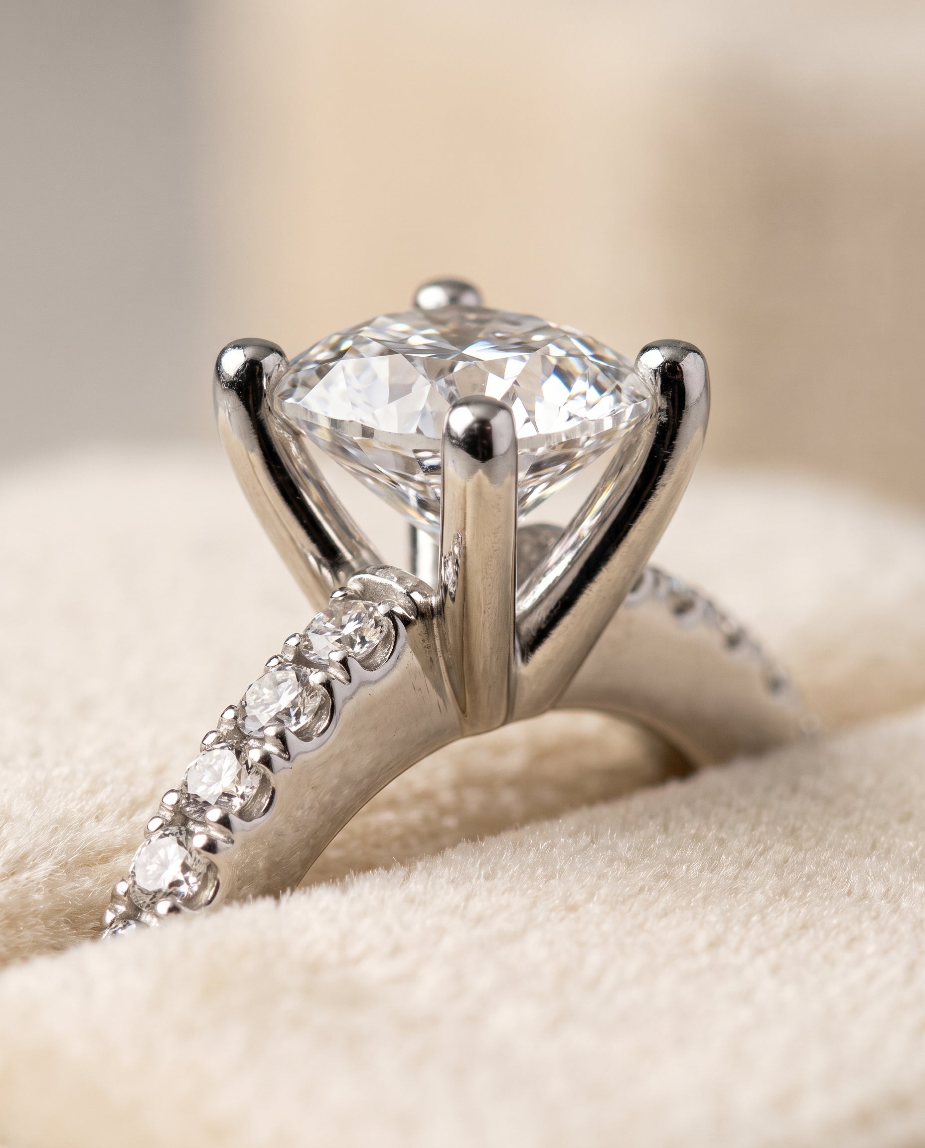 Platinum band of The Norah cushion engagement ring setting | RockHer